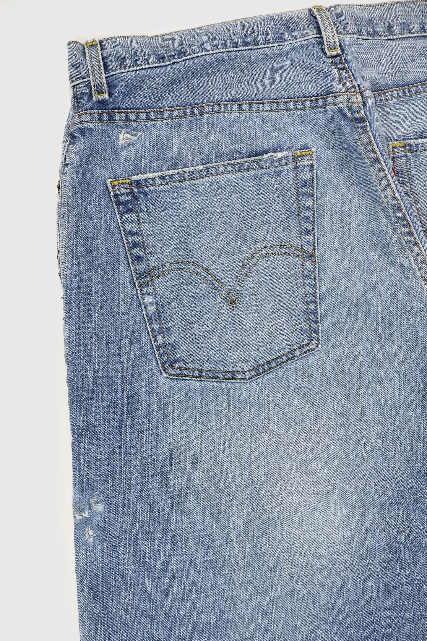 Vintage Levi's 559 Relaxed Fit Shorts Image 5