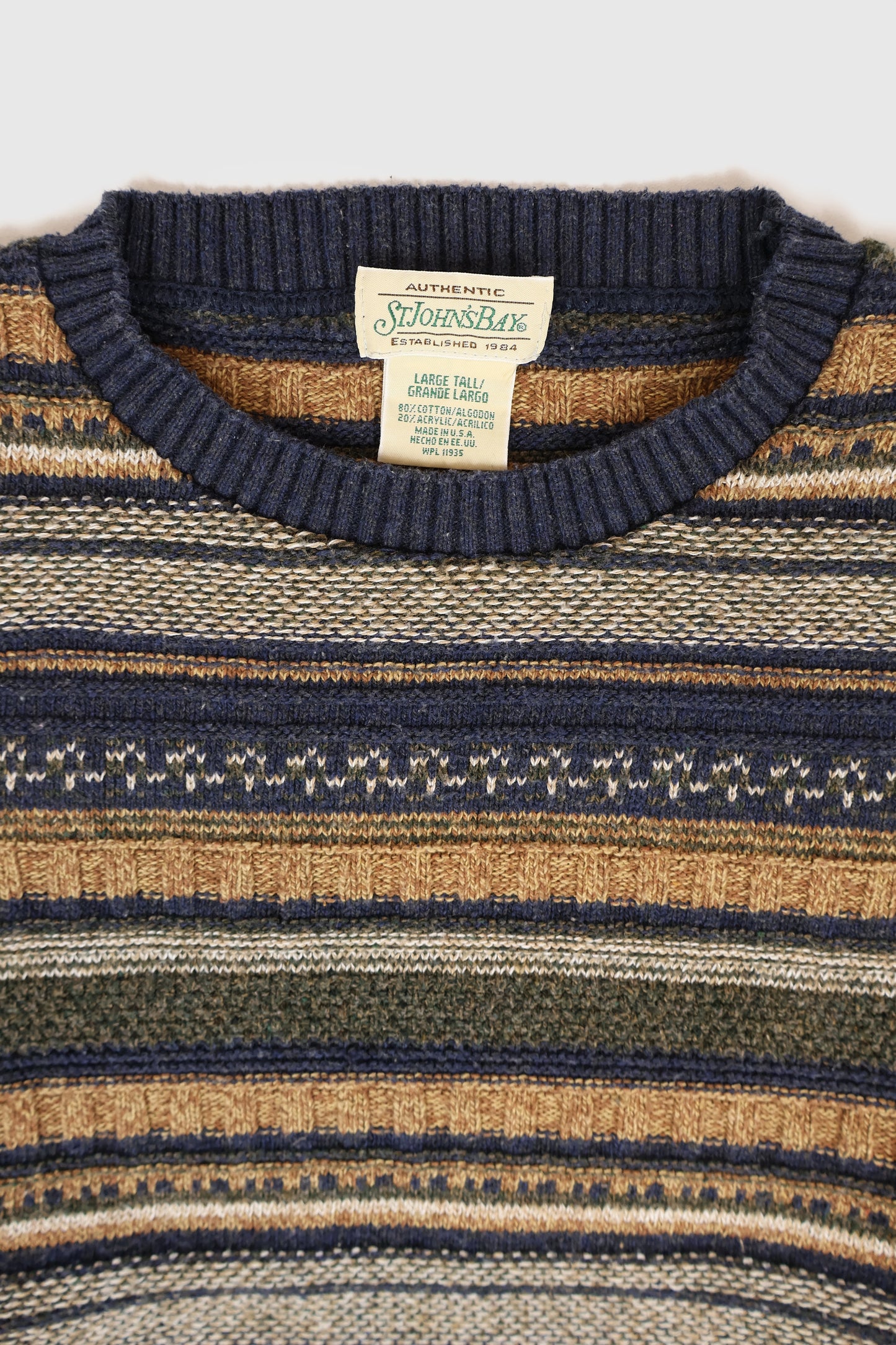 Vintage Sweater 01 Image 2