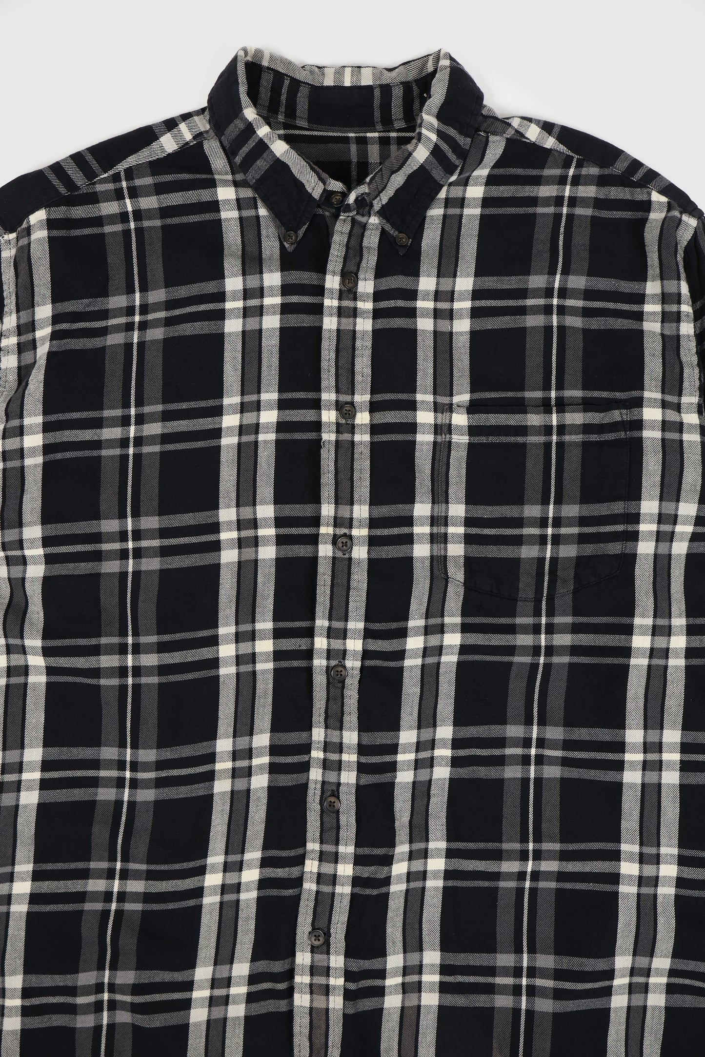 Vintage Black Plaid Button-Down Shirt Image 1