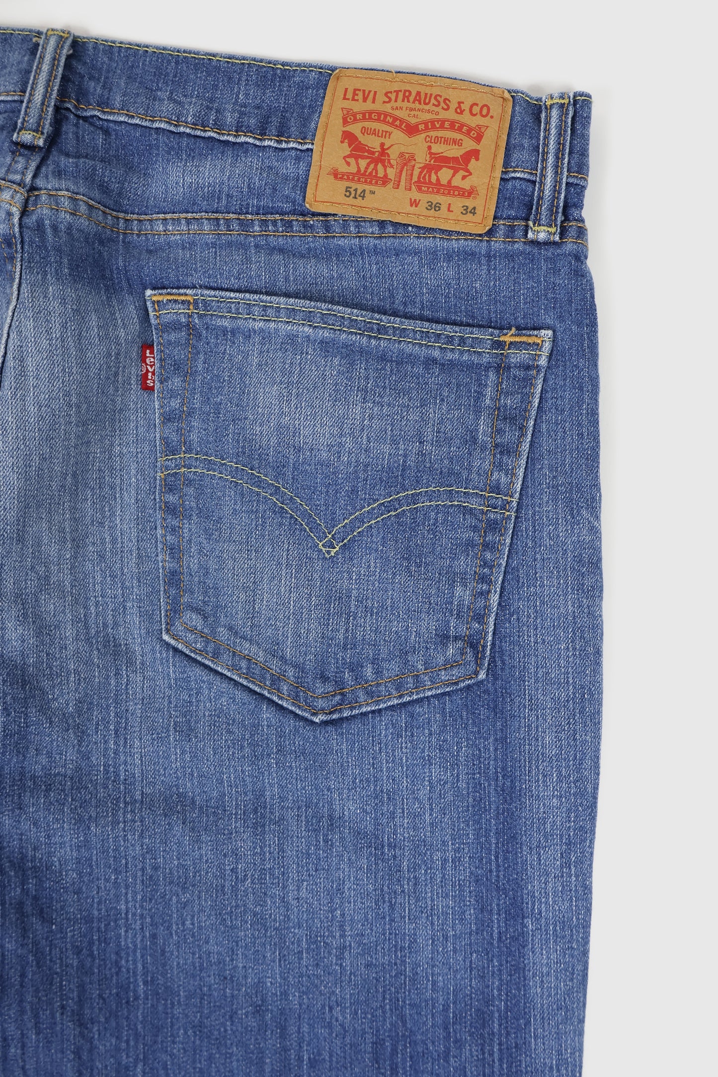 Vintage Levi's 514 Straight Fit Jeans Image 4