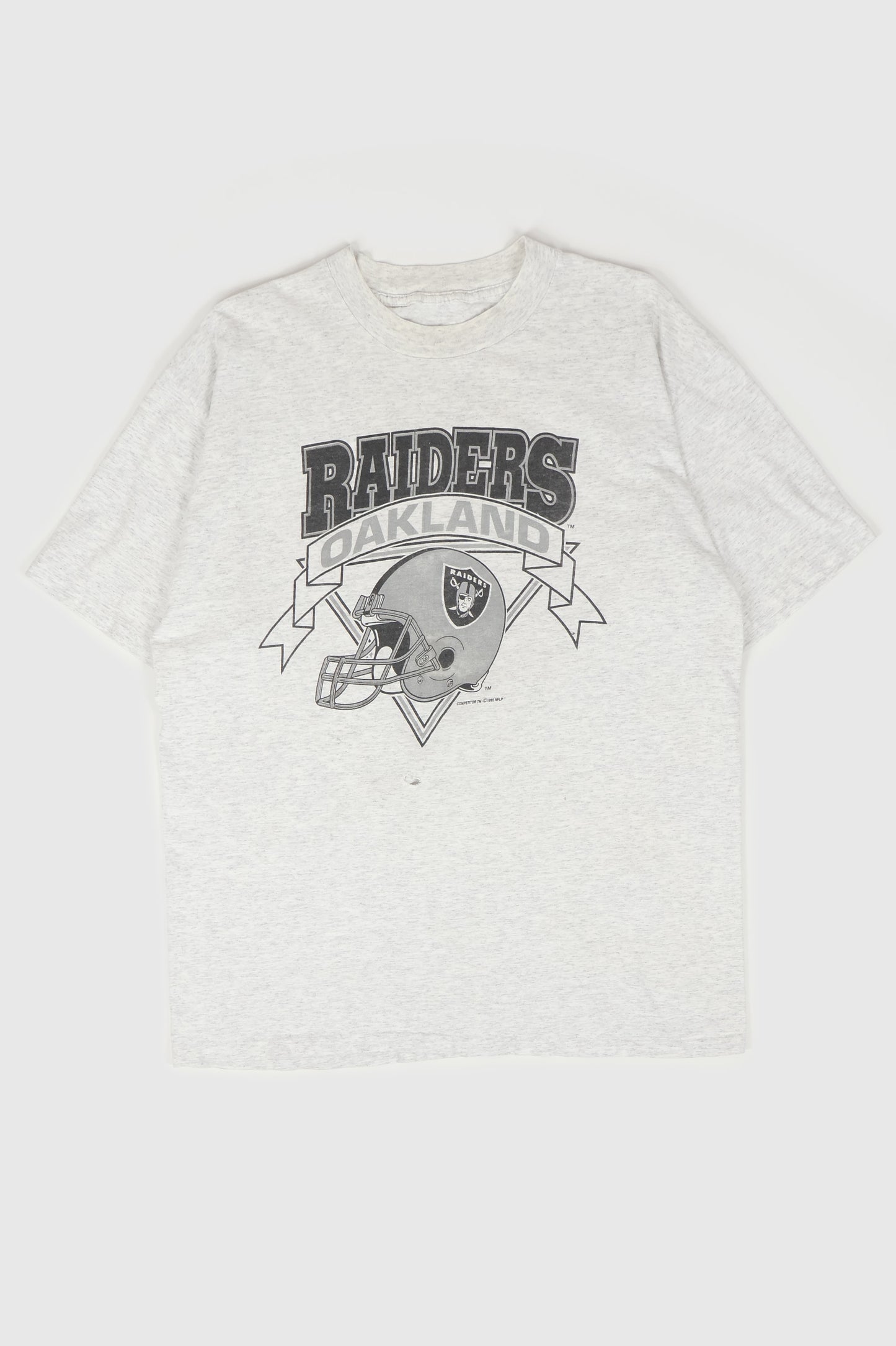 Vintage 1995 Oakland Raiders Tee Image 0