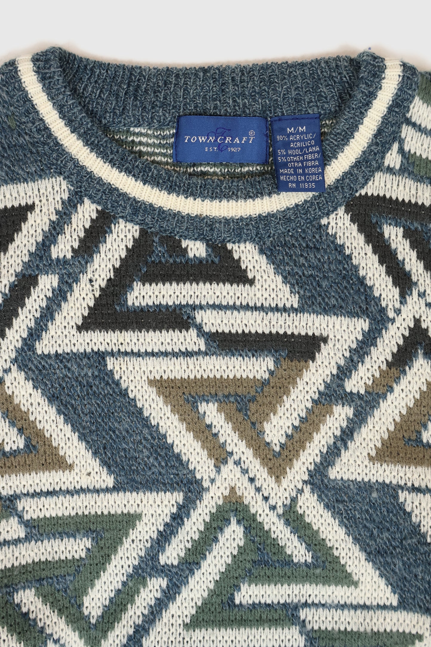 Vintage Sweater 02 Image 2