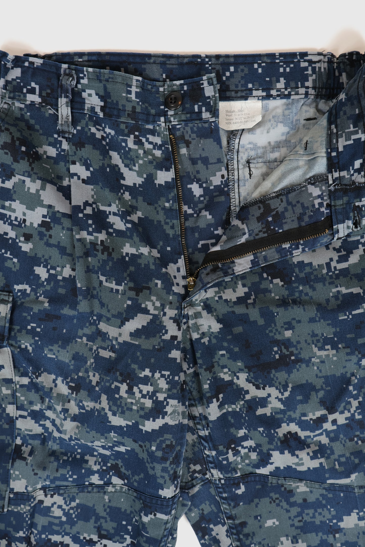 Vintage Winter Camo Pants Image 3