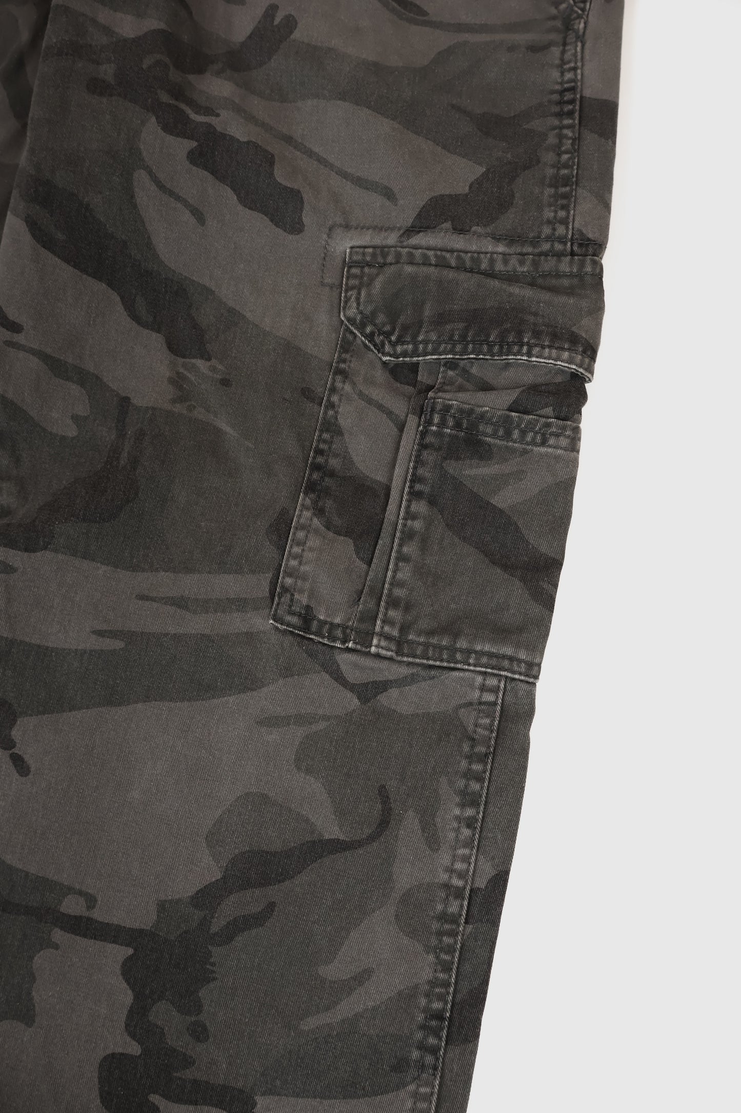Vintage Wrangler Camo Pants Image 4
