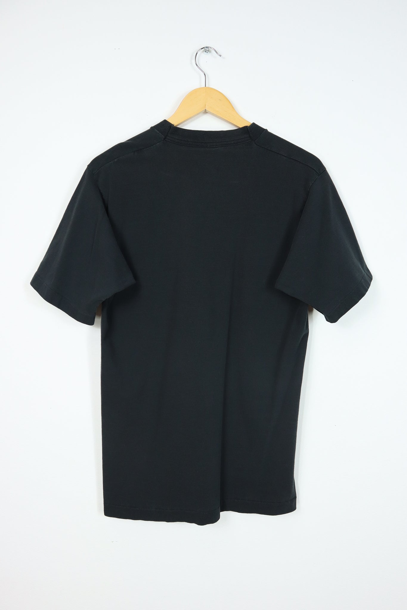 Vintage Solid Black Tee 001
