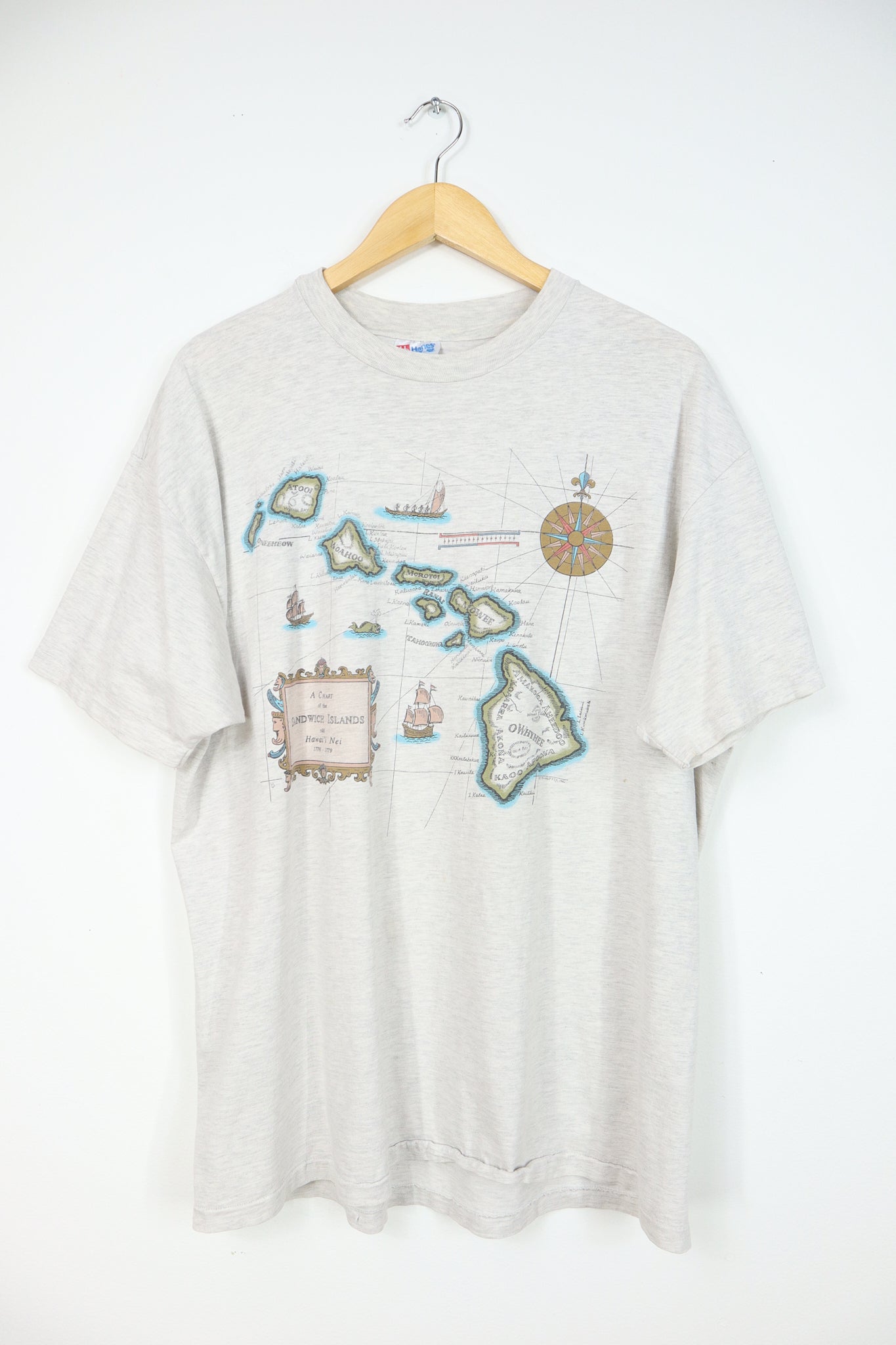 Vintage Hawaiian Islands Tee