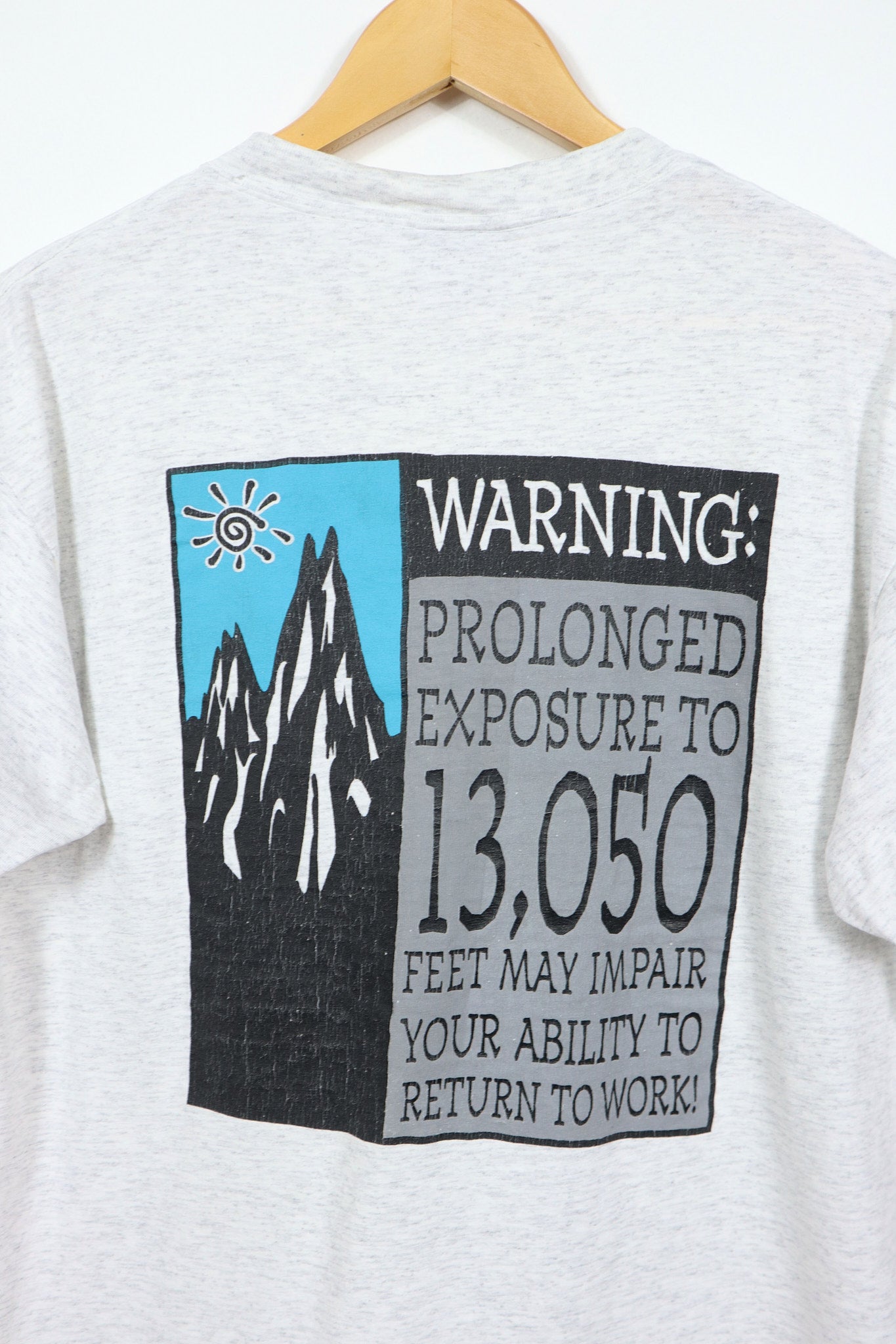 Vintage Colorado Skiing Tee