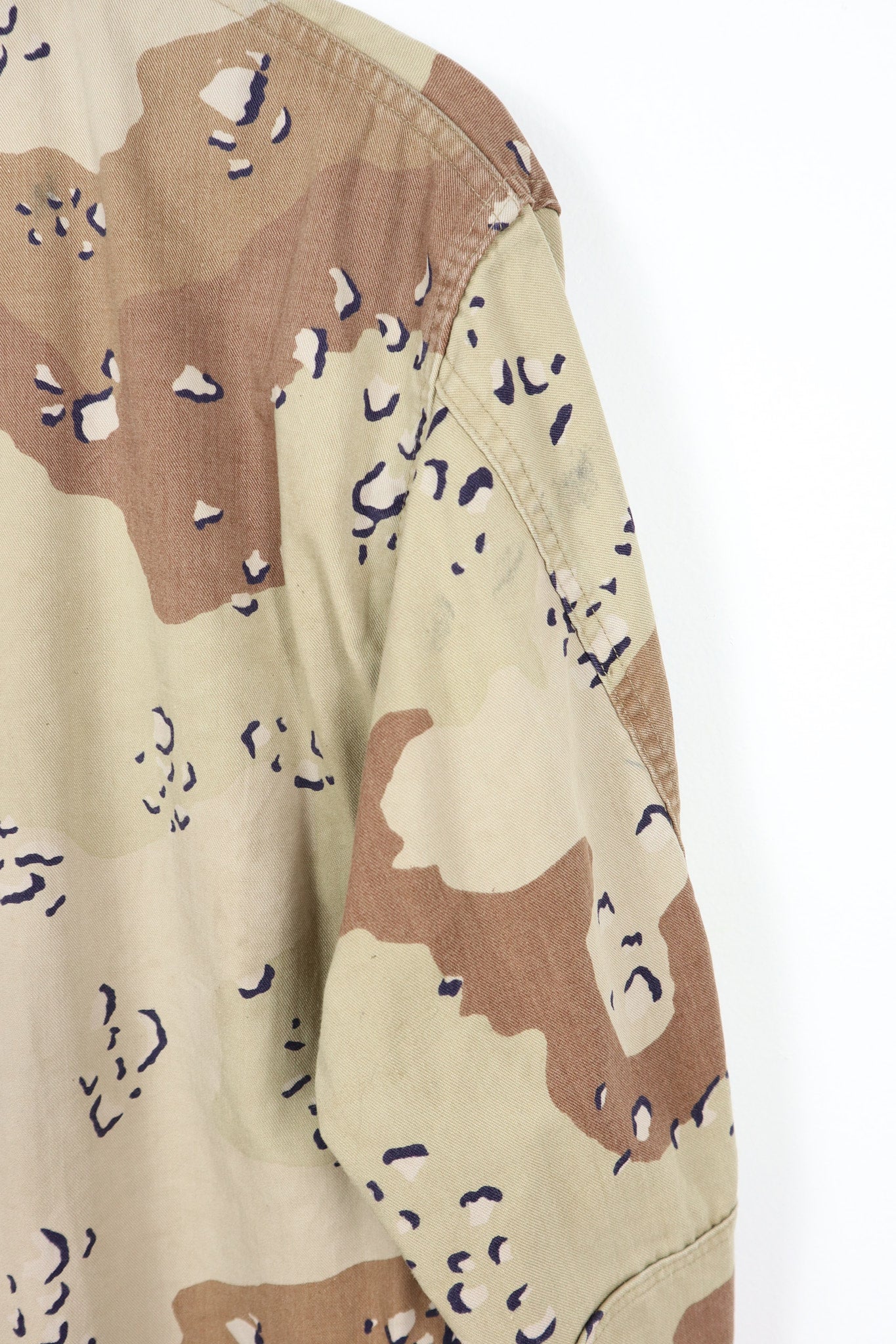 Vintage Desert Camo Jacket 01