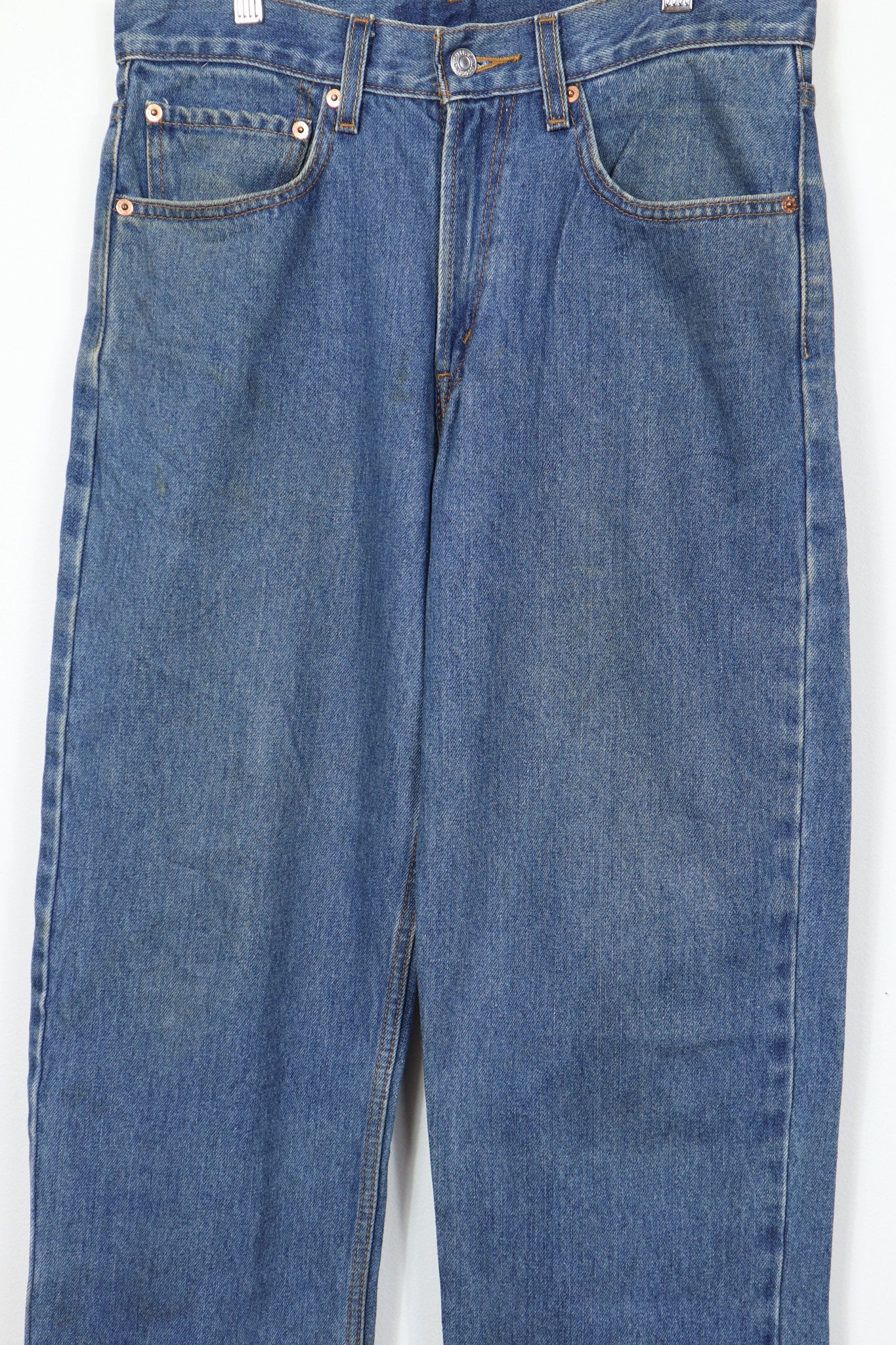 Vintage Levi's Relaxed Fit Jeans 02