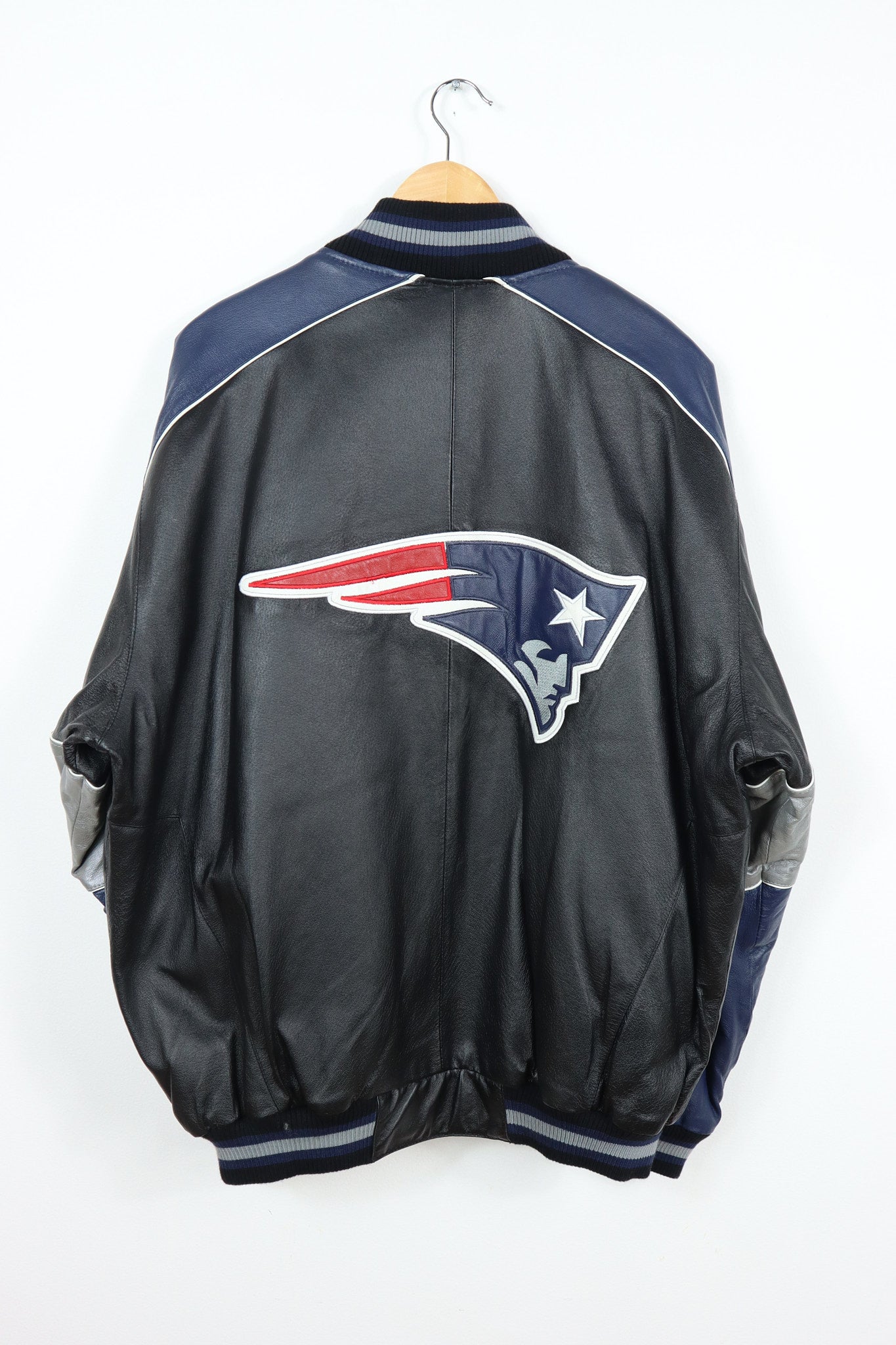 Vintage New England Patriots Full Zip Jacket