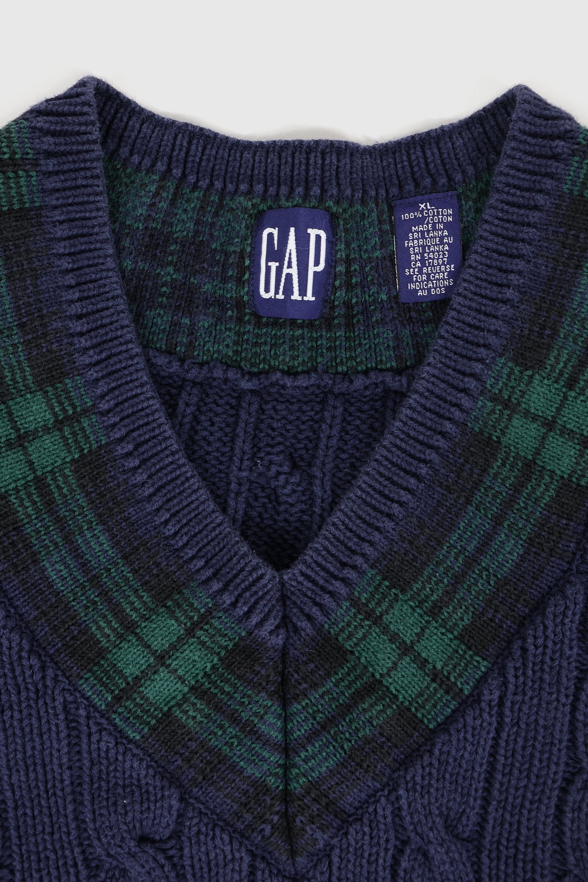 Vintage Gap Vest Image 3