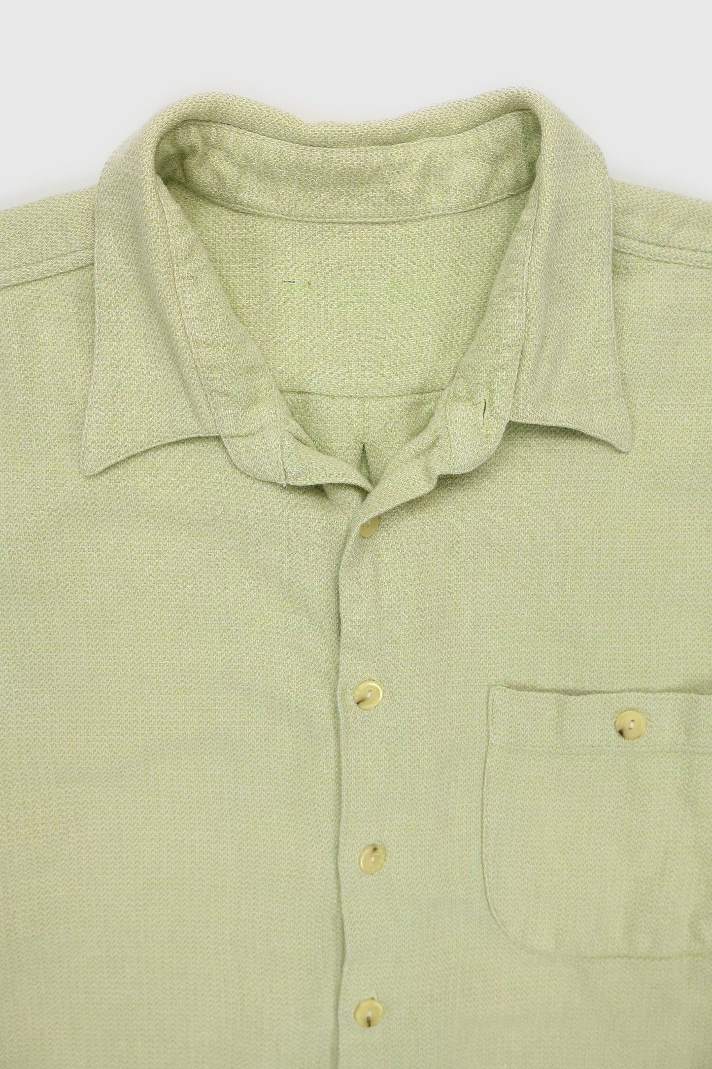 Vintage Light Green Button-Down Shirt Image 2