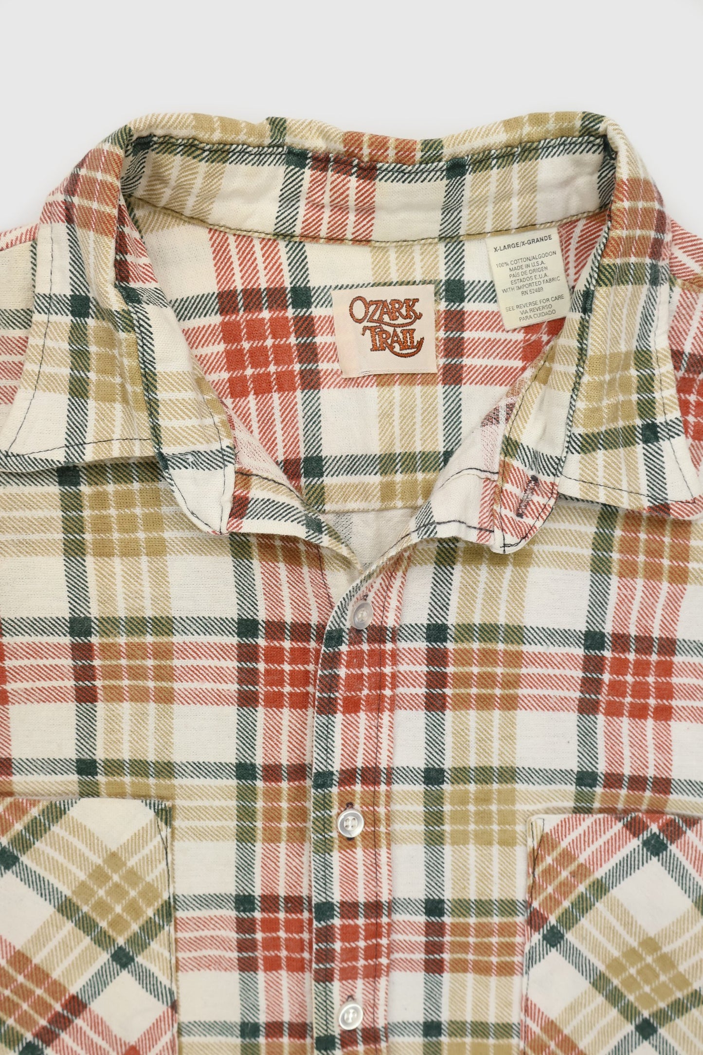 Vintage Plaid Button-Down Shirt Image 2