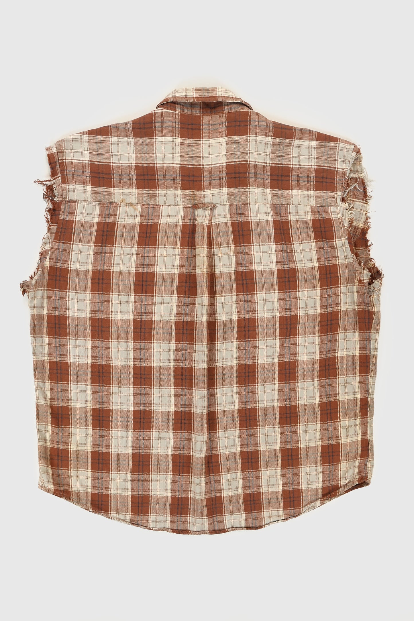 Vintage Sleeveless Button-Down Shirt Image 4