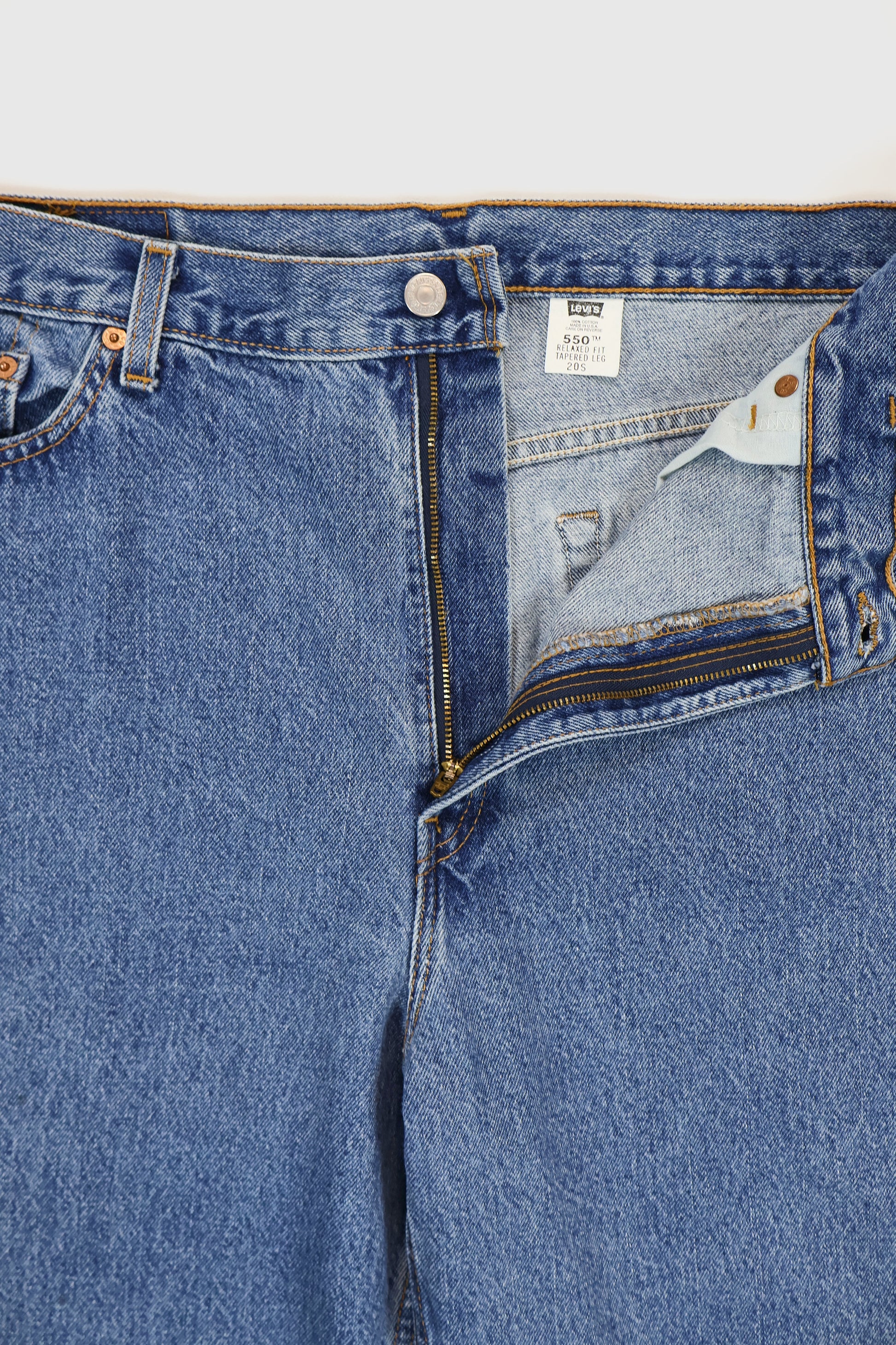 Vintage Levi's Relaxed Fit Jorts Image 3