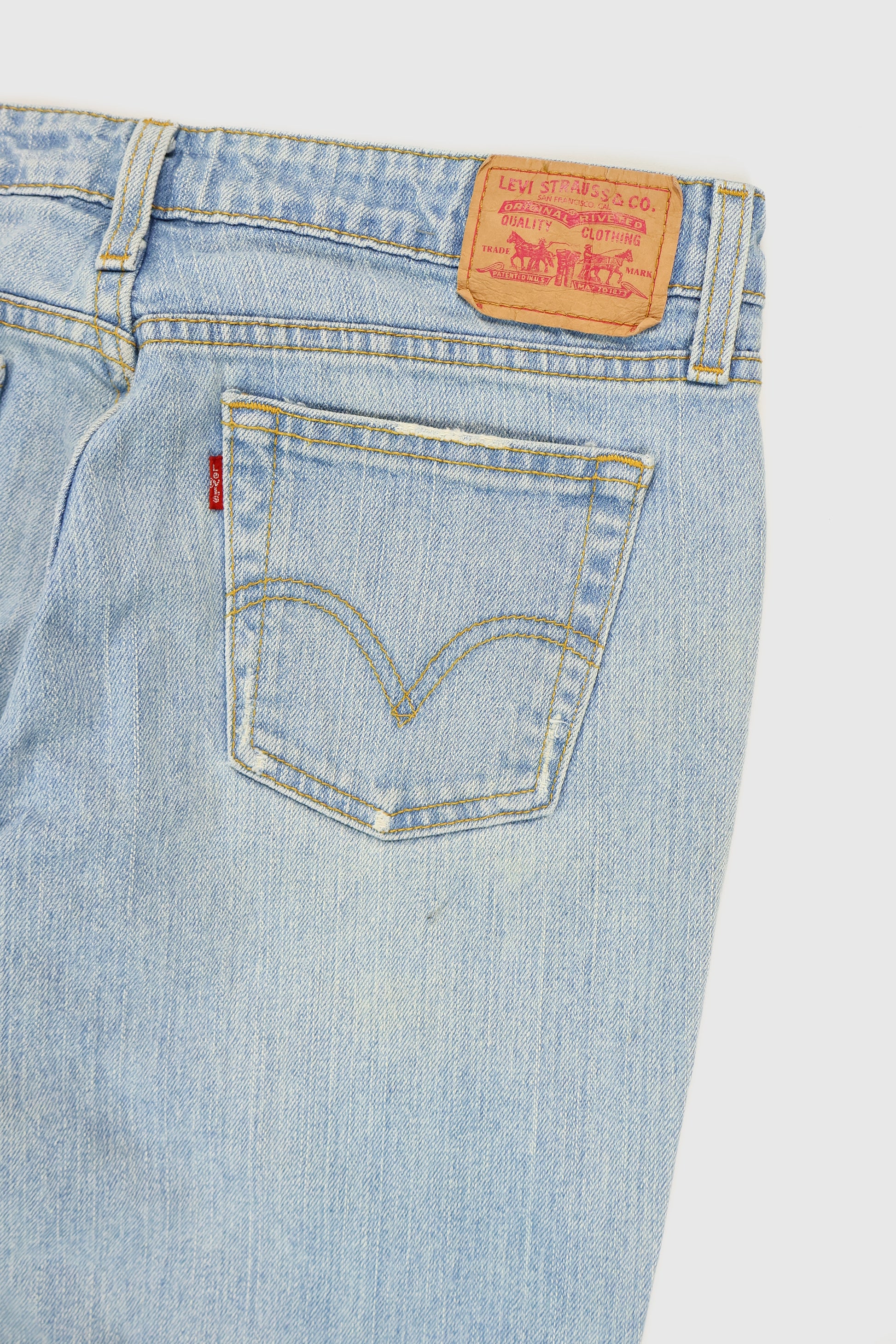 Vintage Y2K Levi's Low Rise Bootcut Jeans Image 4