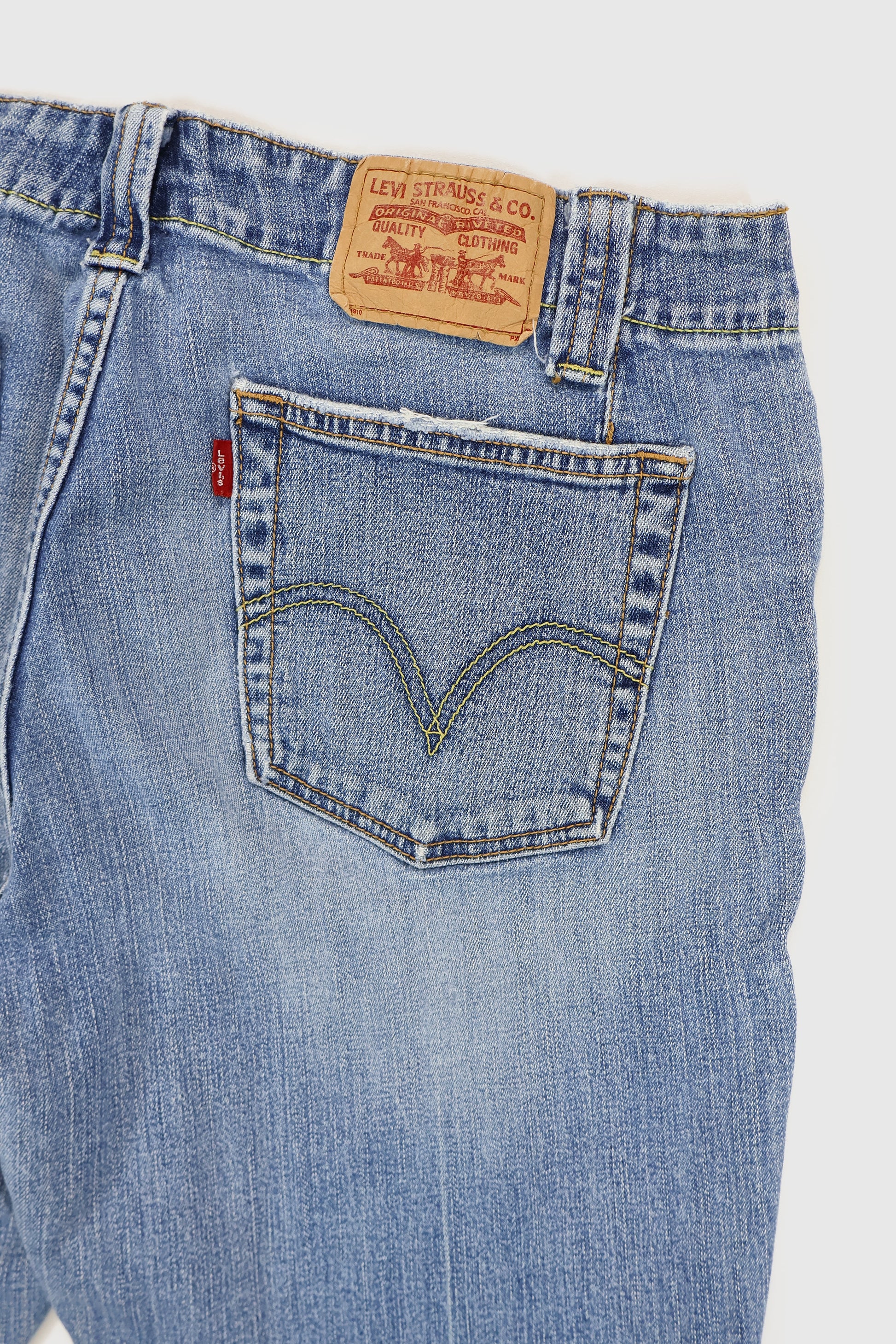 Y2K Levi's Jorts Image 4