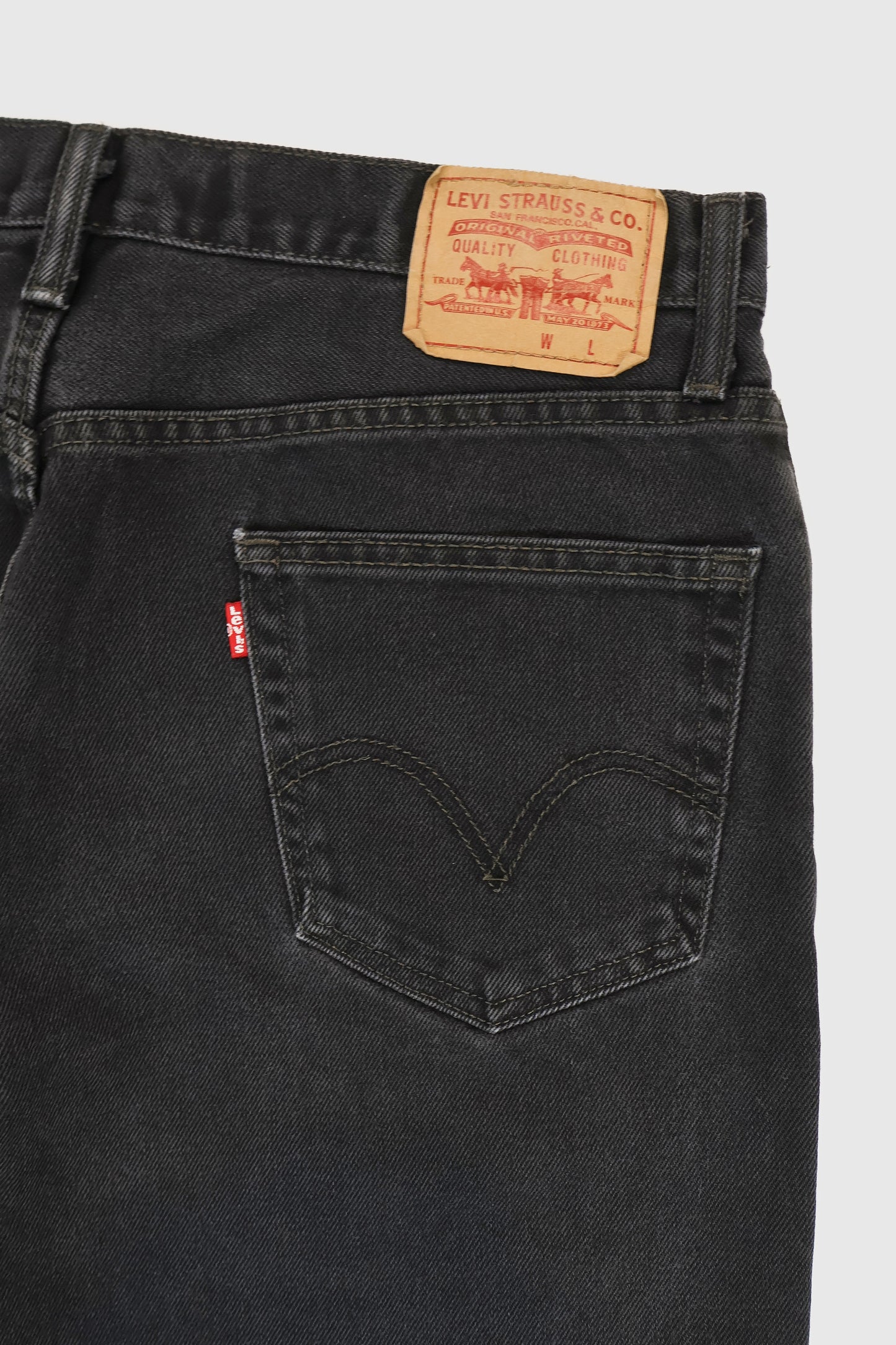 Vintage Levi's Black Relaxed Fit Shorts Image 5