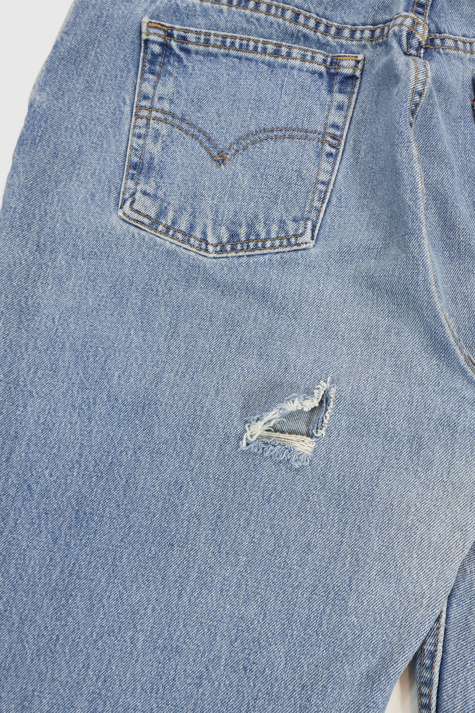Vintage Levi's 550 Jorts Image 6