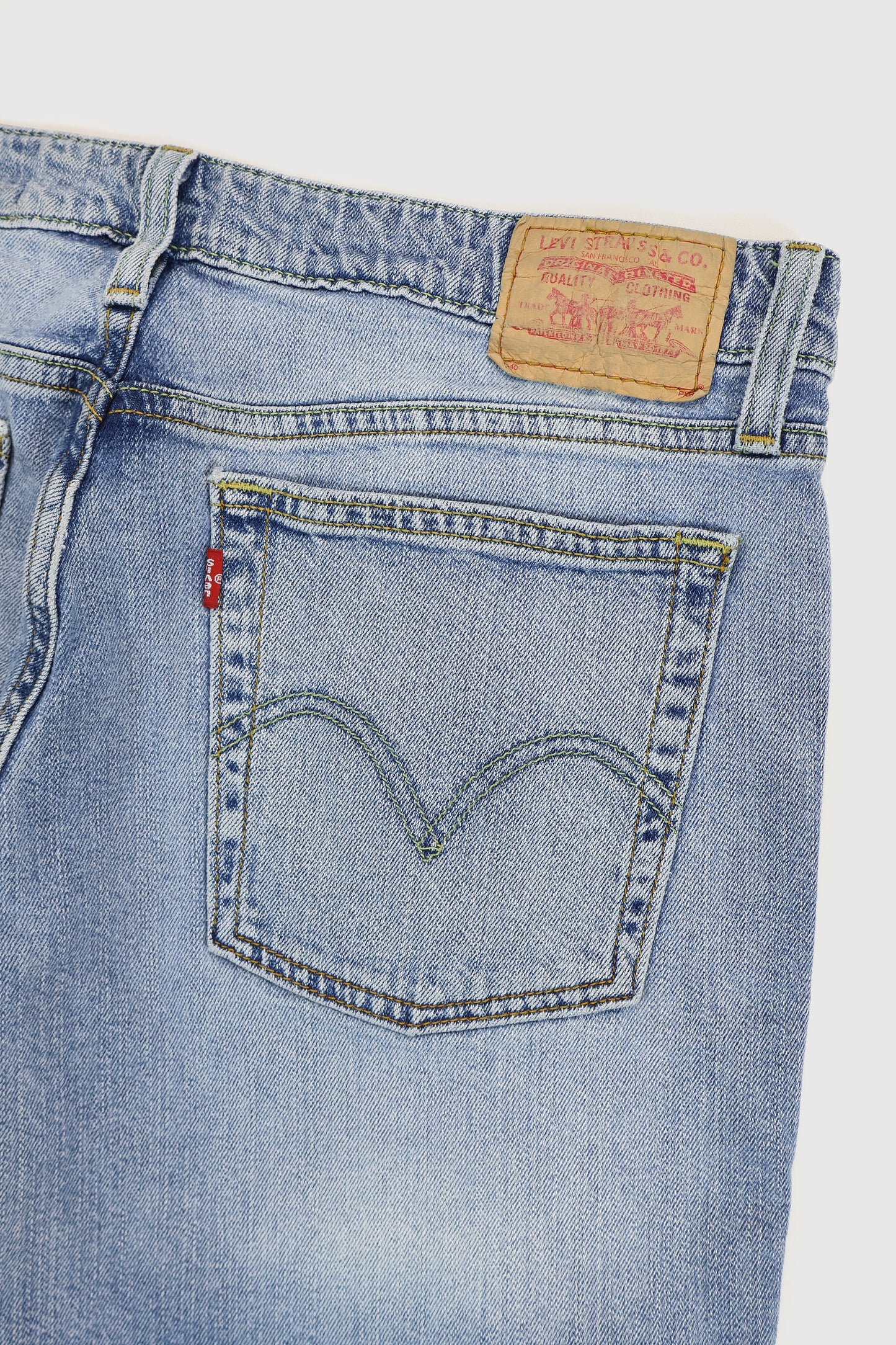 Vintage Y2K Levi's Low Rise Jeans Image 4