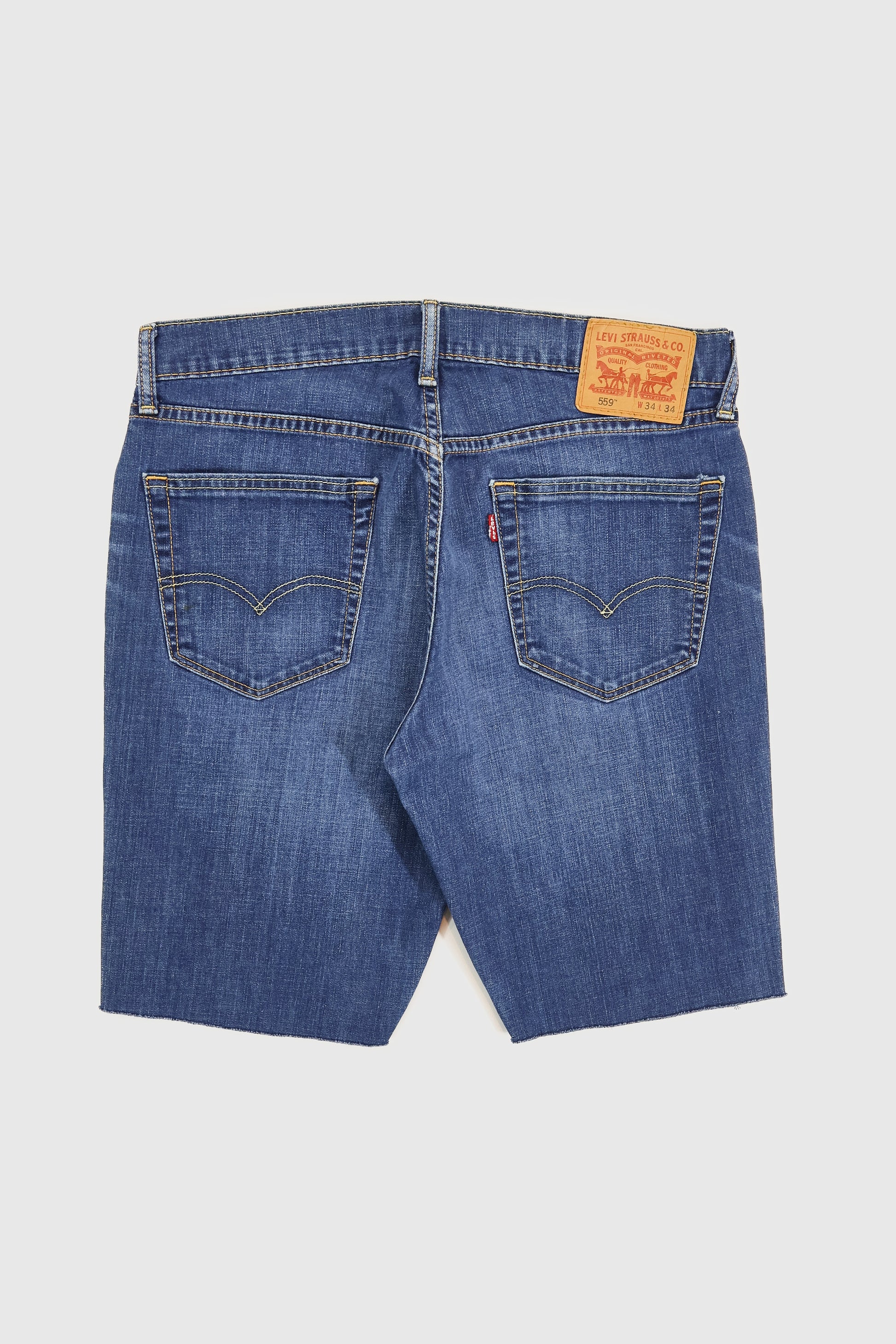 Vintage Levi's 559 Relaxed Fit Jorts Image 1