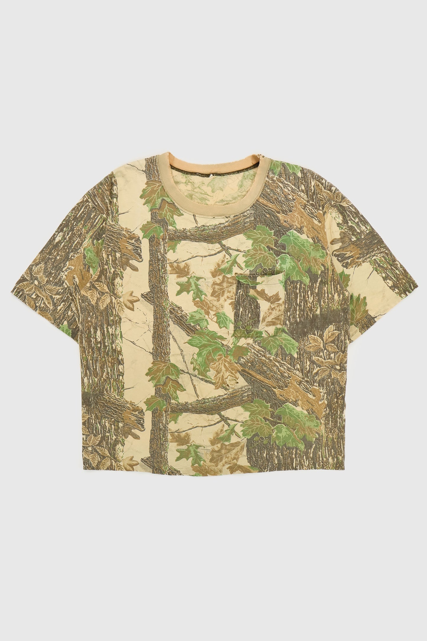 Vintage Realtree Camo Tee Image 0