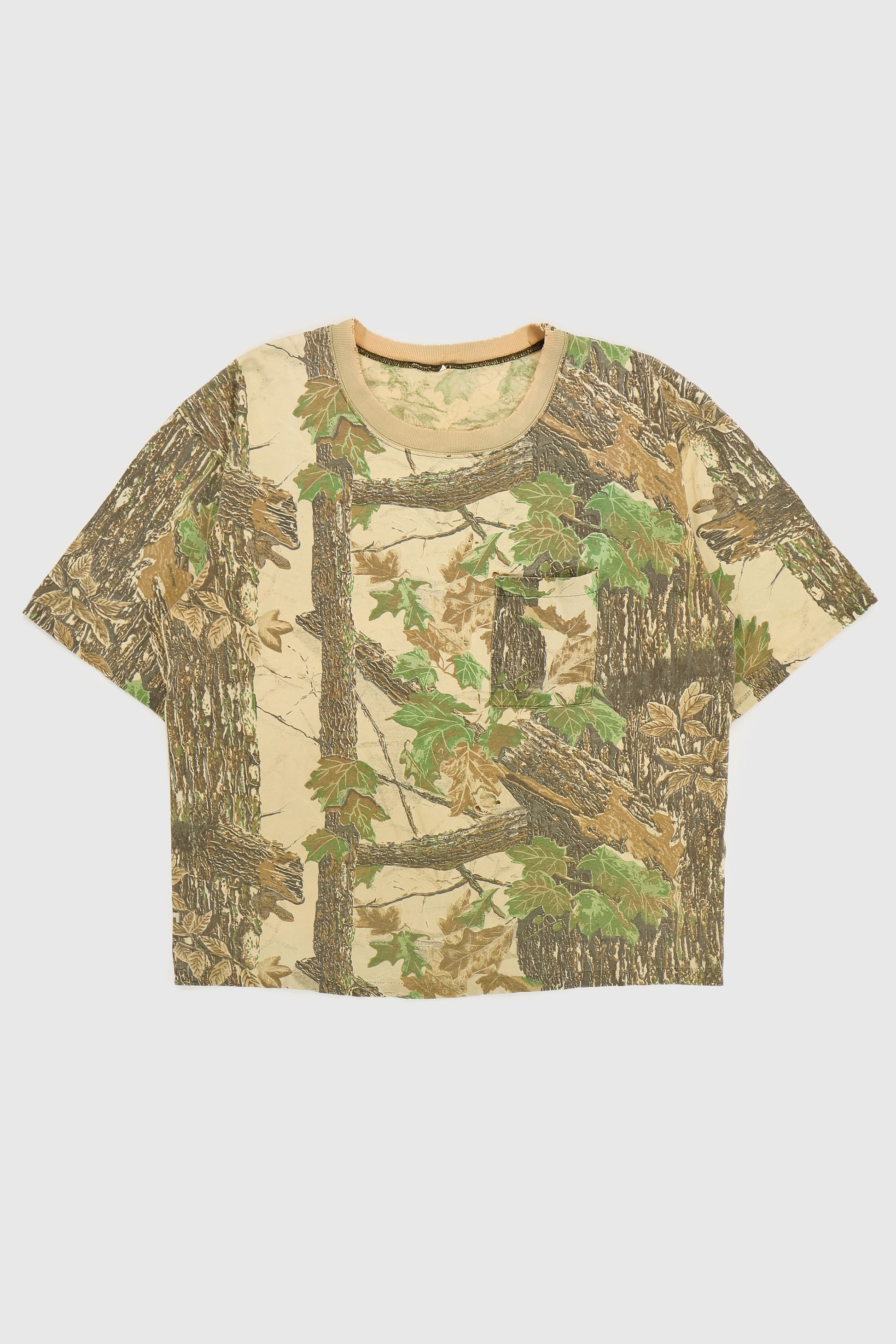 Vintage Realtree Camo Tee Image 0