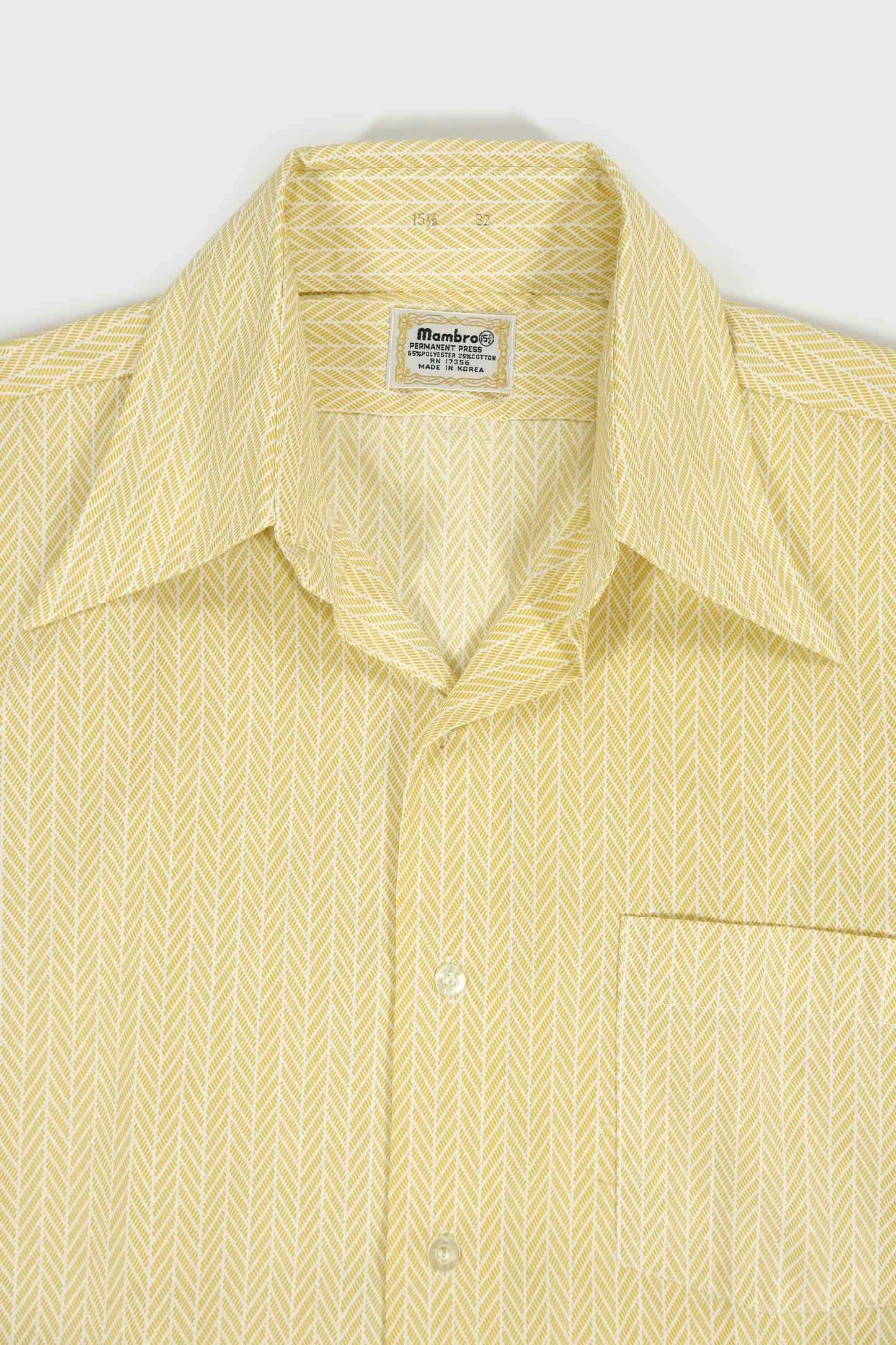 Vintage Herringbone Pattern Button-Down Shirt Image 2