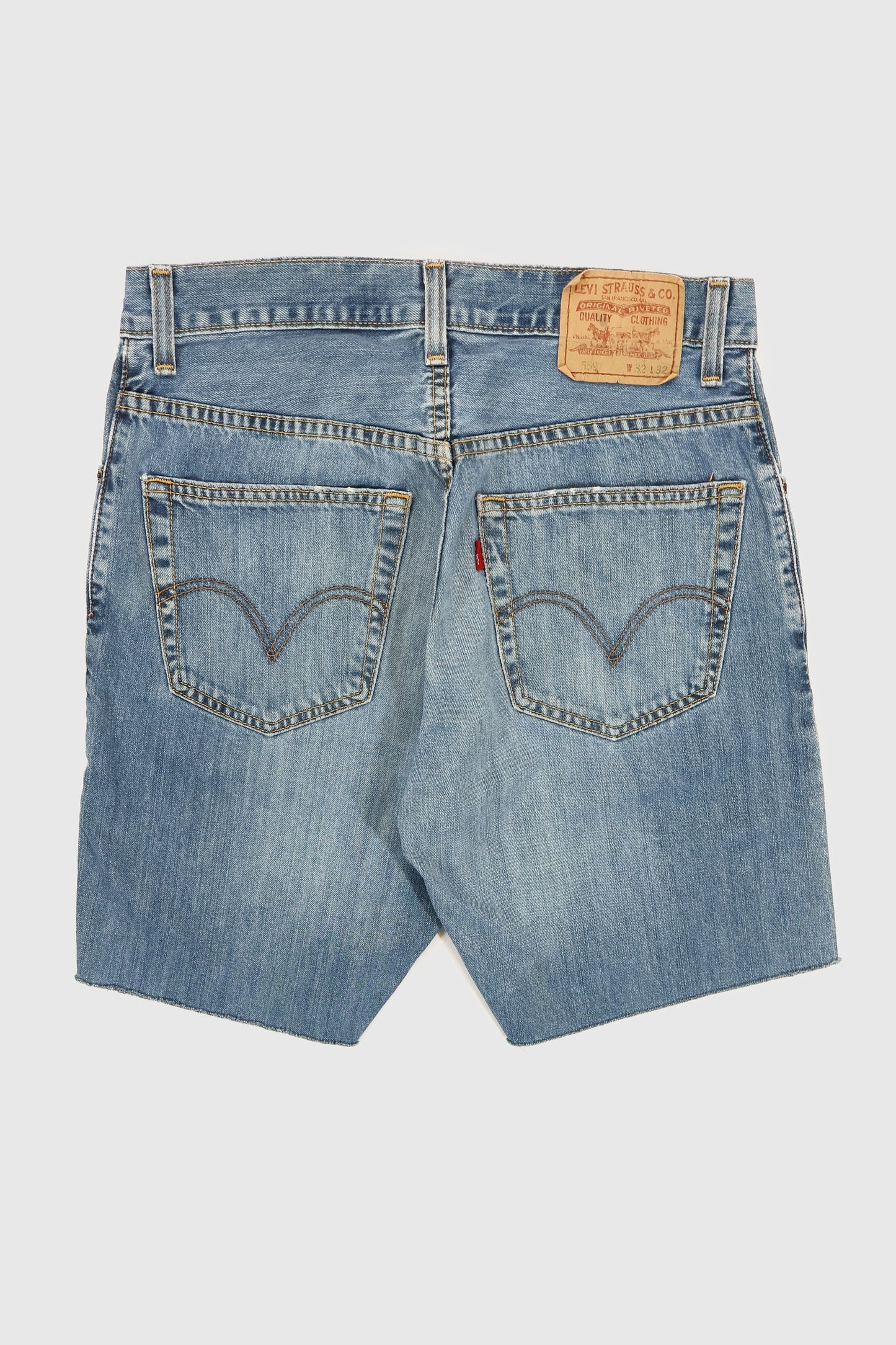 Vintage Levi's 559 Jorts Image 1