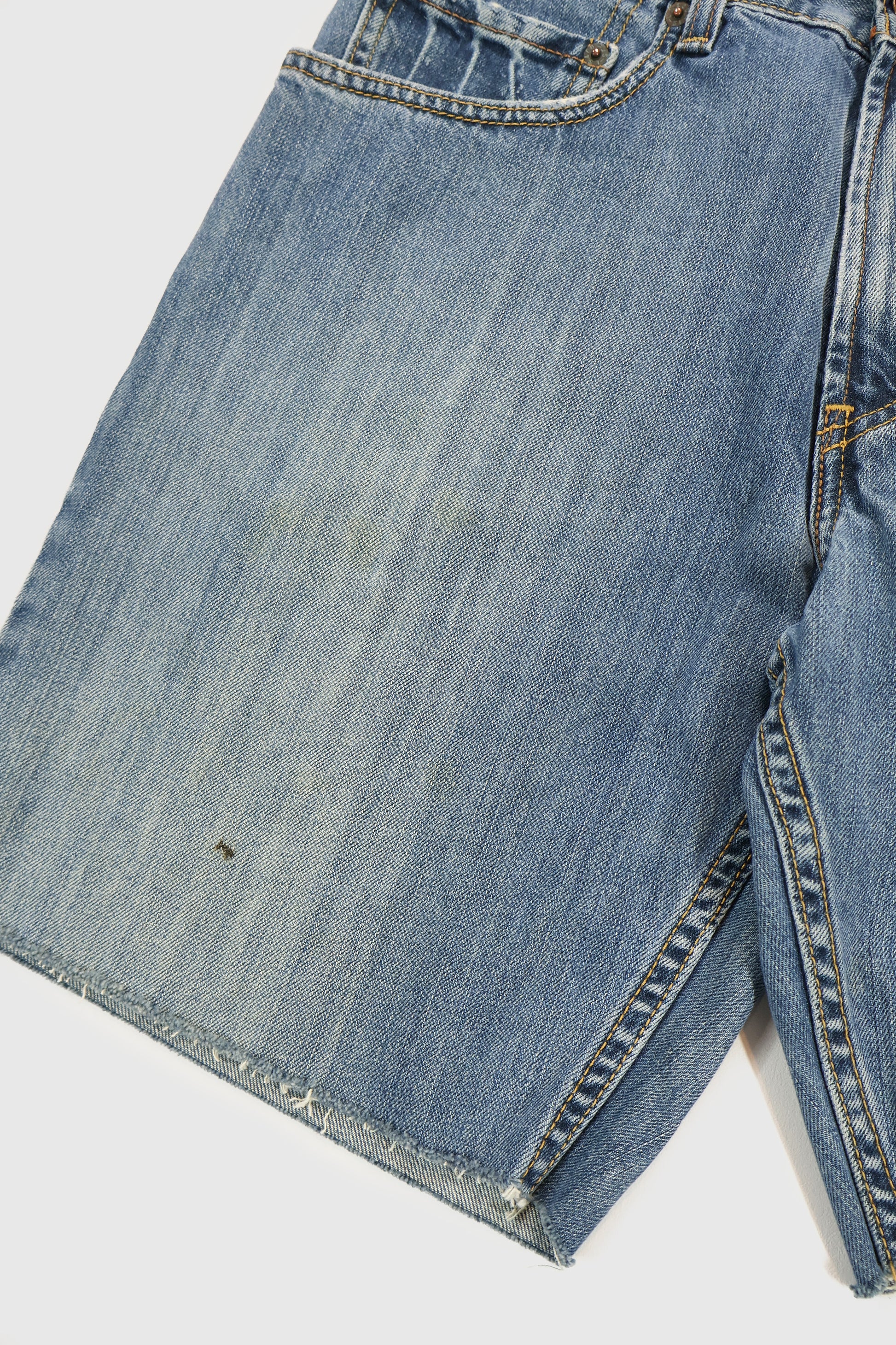 Vintage Levi's 559 Jorts Image 7