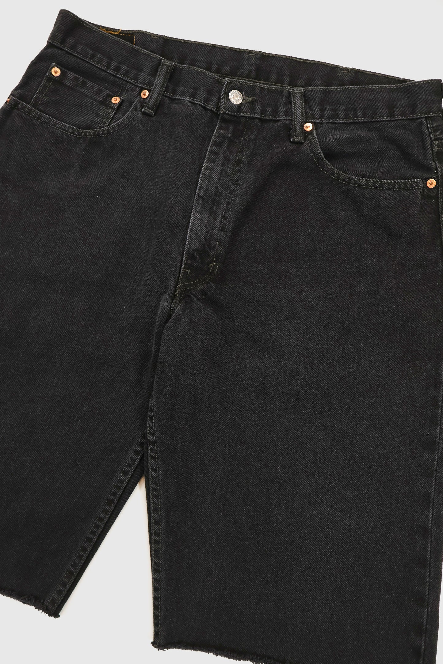 Vintage Levi's 550 Relaxed Fit Shorts Image 2