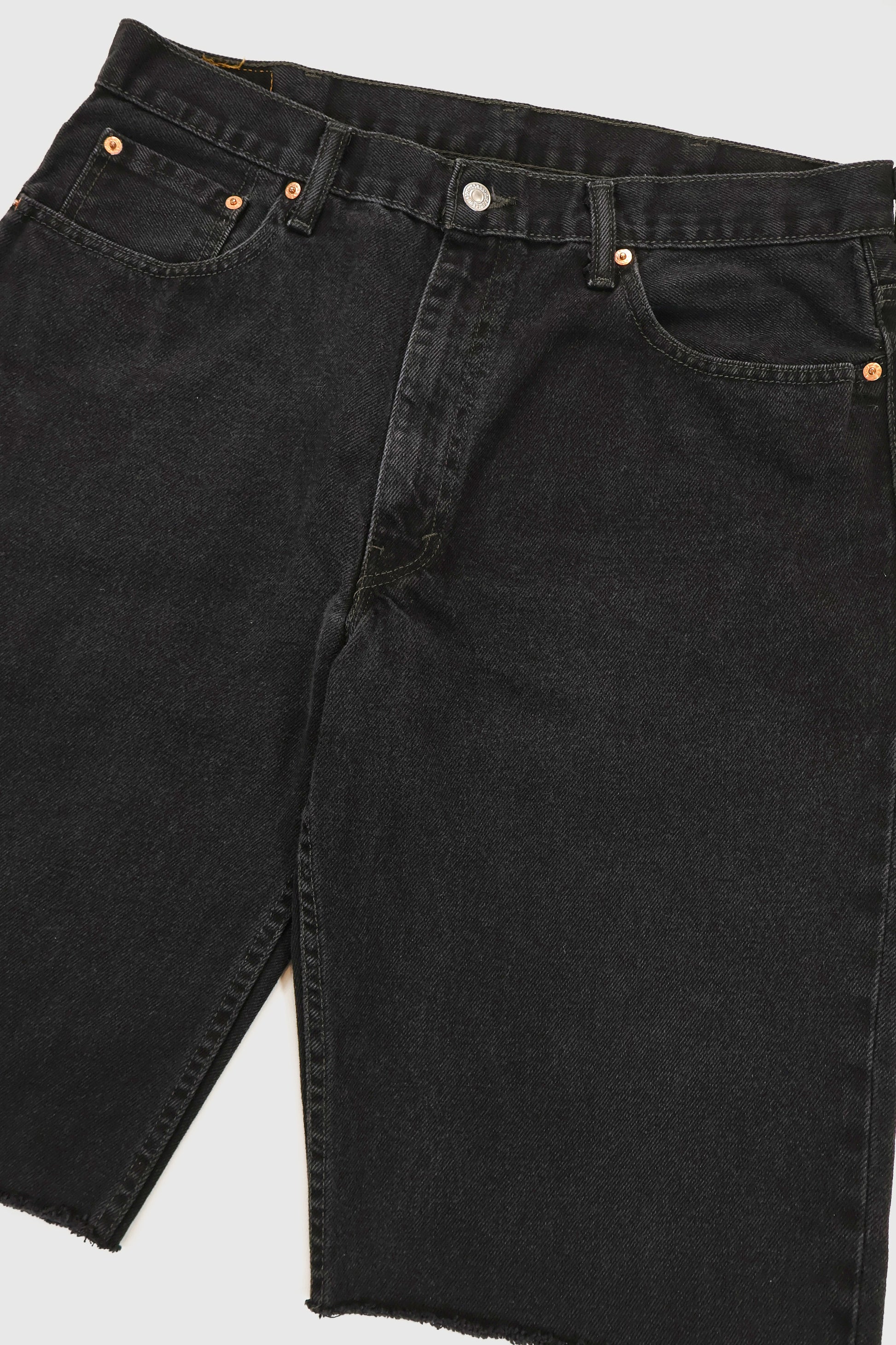Vintage Levi's 550 Relaxed Fit Shorts Image 2