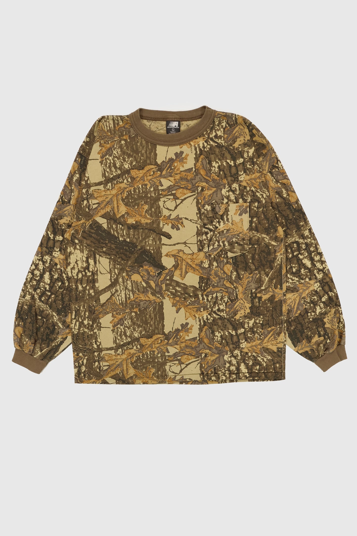 Vintage Realtree Camo Long Sleeve Tee Image 0