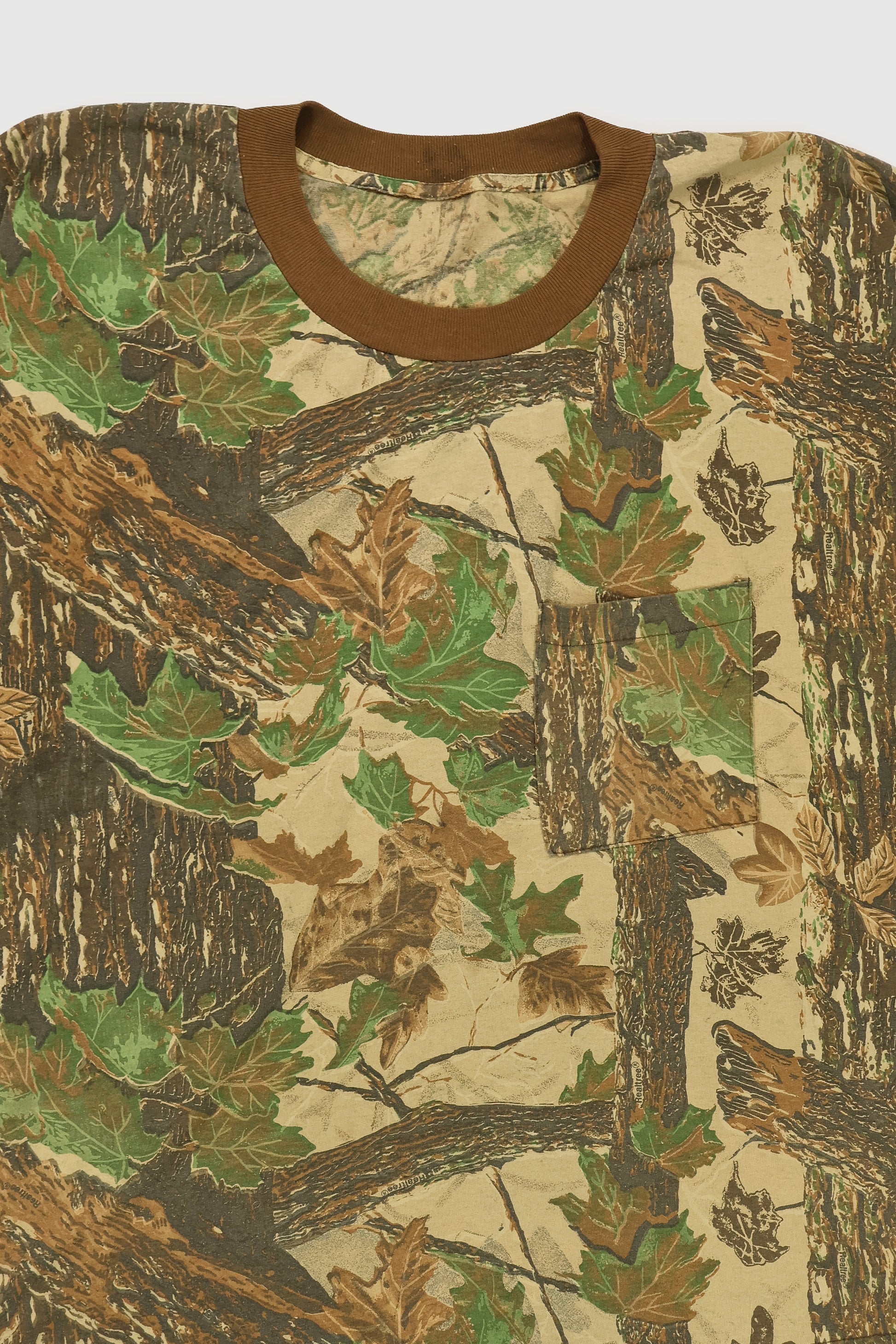 Vintage Realtree Camo Tee Image 3