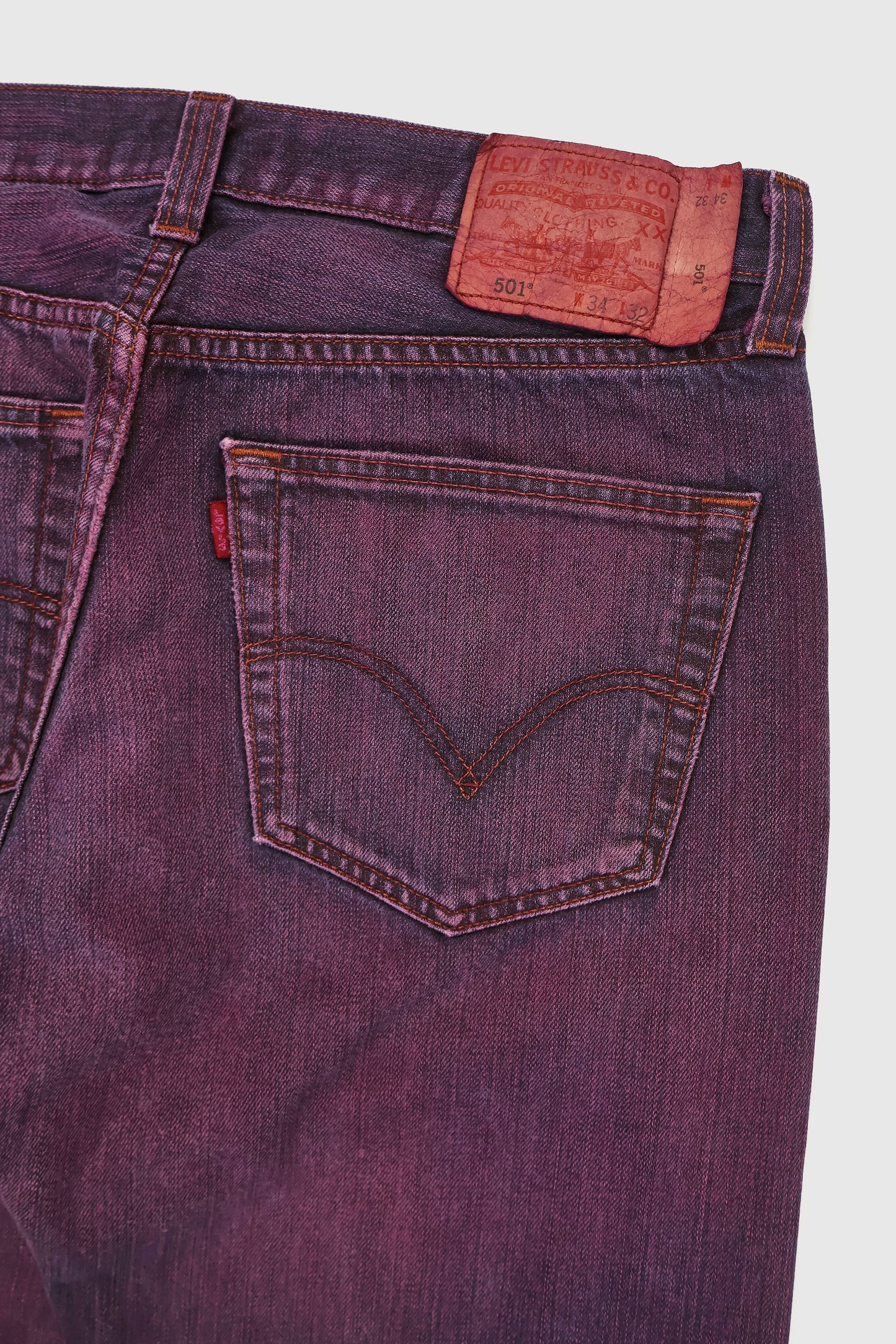 Vintage Levi's 501 Straight Fit Button-Fly Jeans Image 3