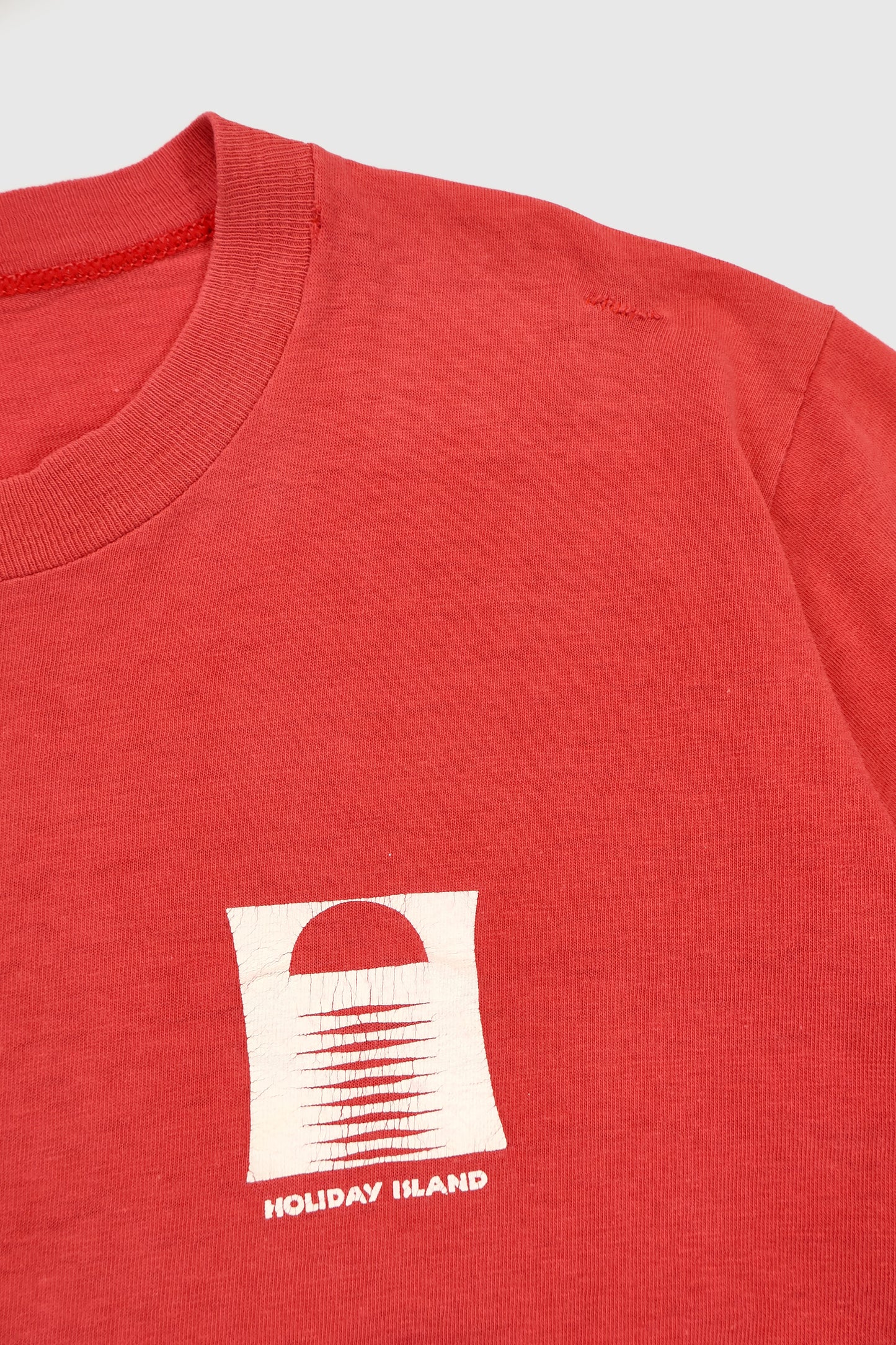 Vintage Holiday Island Tee Image 3