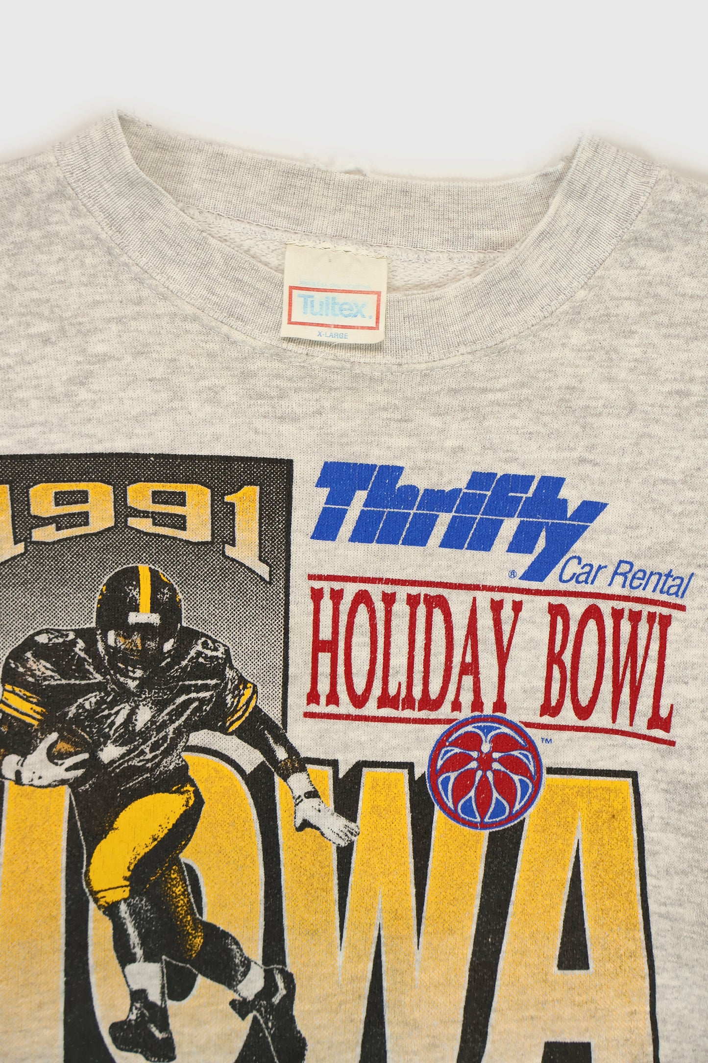 Vintage Iowa Hawkeye 1991 Holiday Bowl Crewneck Image 2