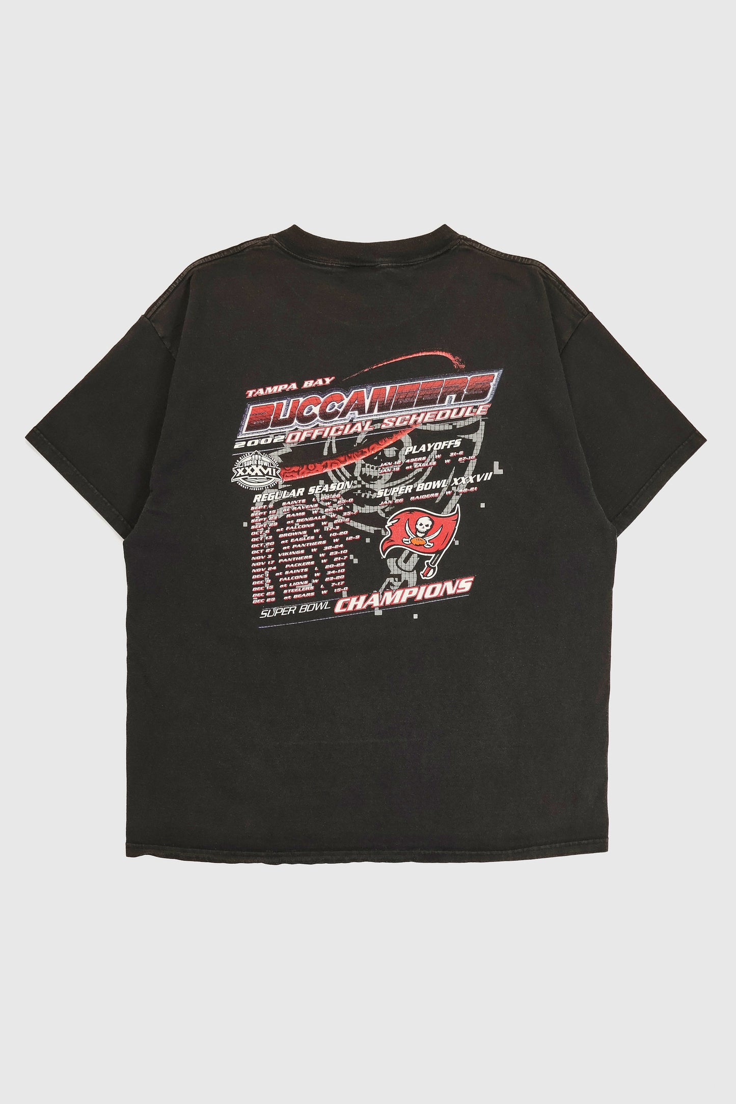 Vintage Tampa Bay Buccaneers Super Bowl XXXVII Champions Tee Image 1