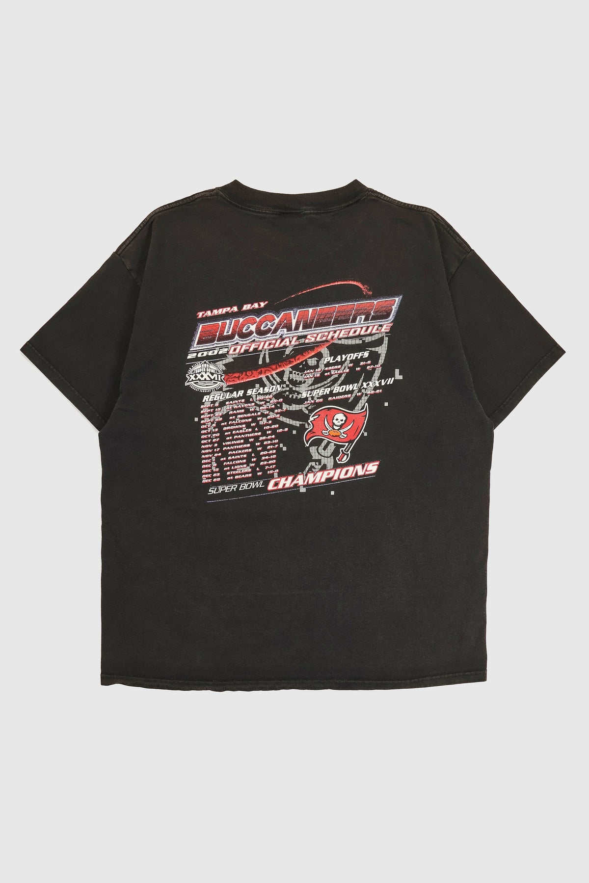 Vintage Tampa Bay Buccaneers Super Bowl XXXVII Champions Tee Image 1