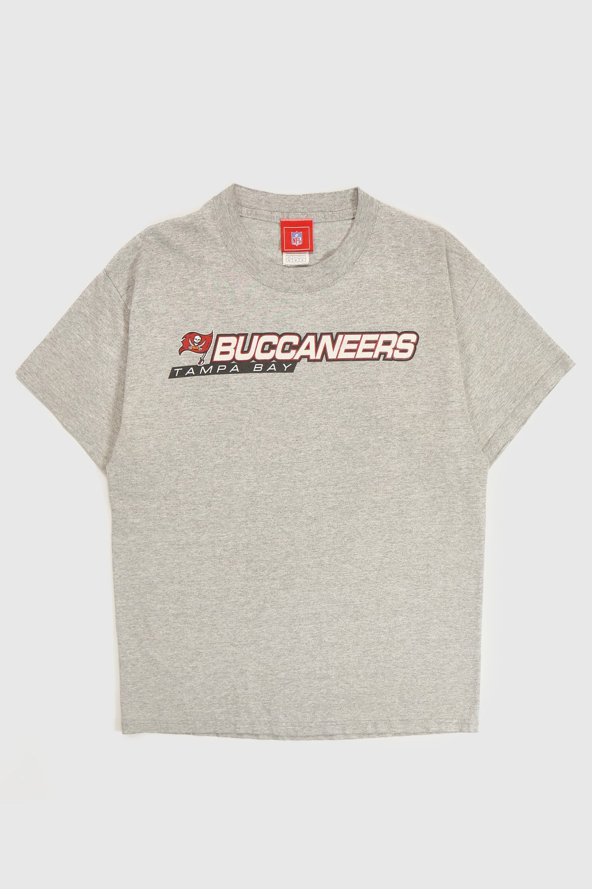 Vintage Tampa Bay Buccaneers Tee Image 0