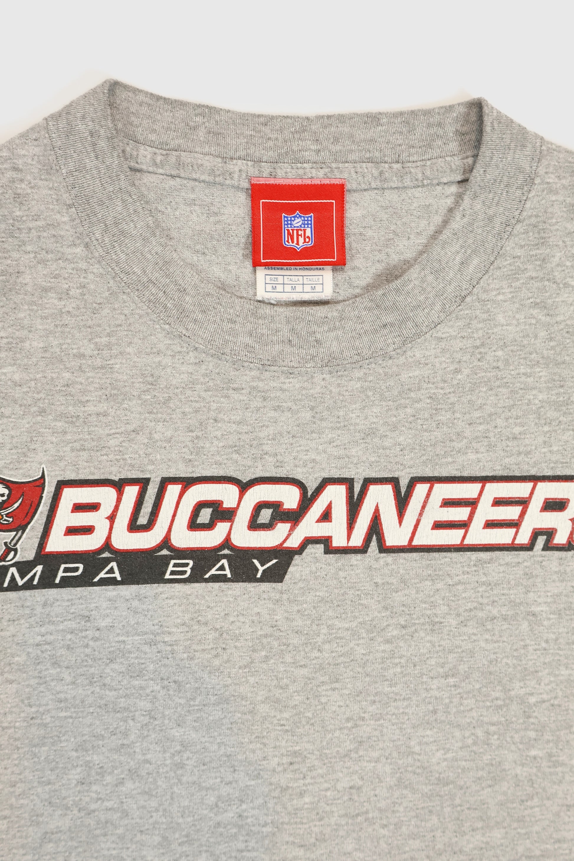 Vintage Tampa Bay Buccaneers Tee Image 3