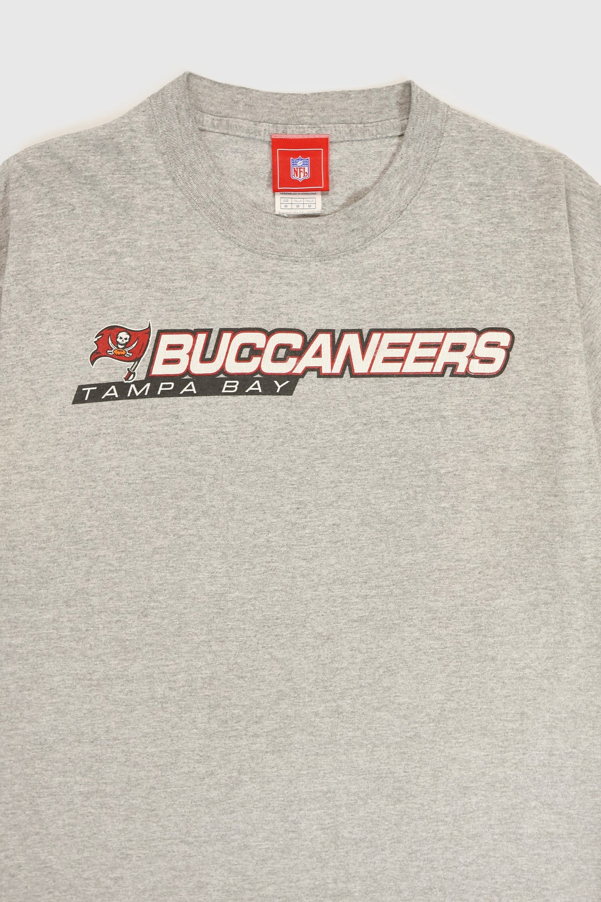 Vintage Tampa Bay Buccaneers Tee Image 5
