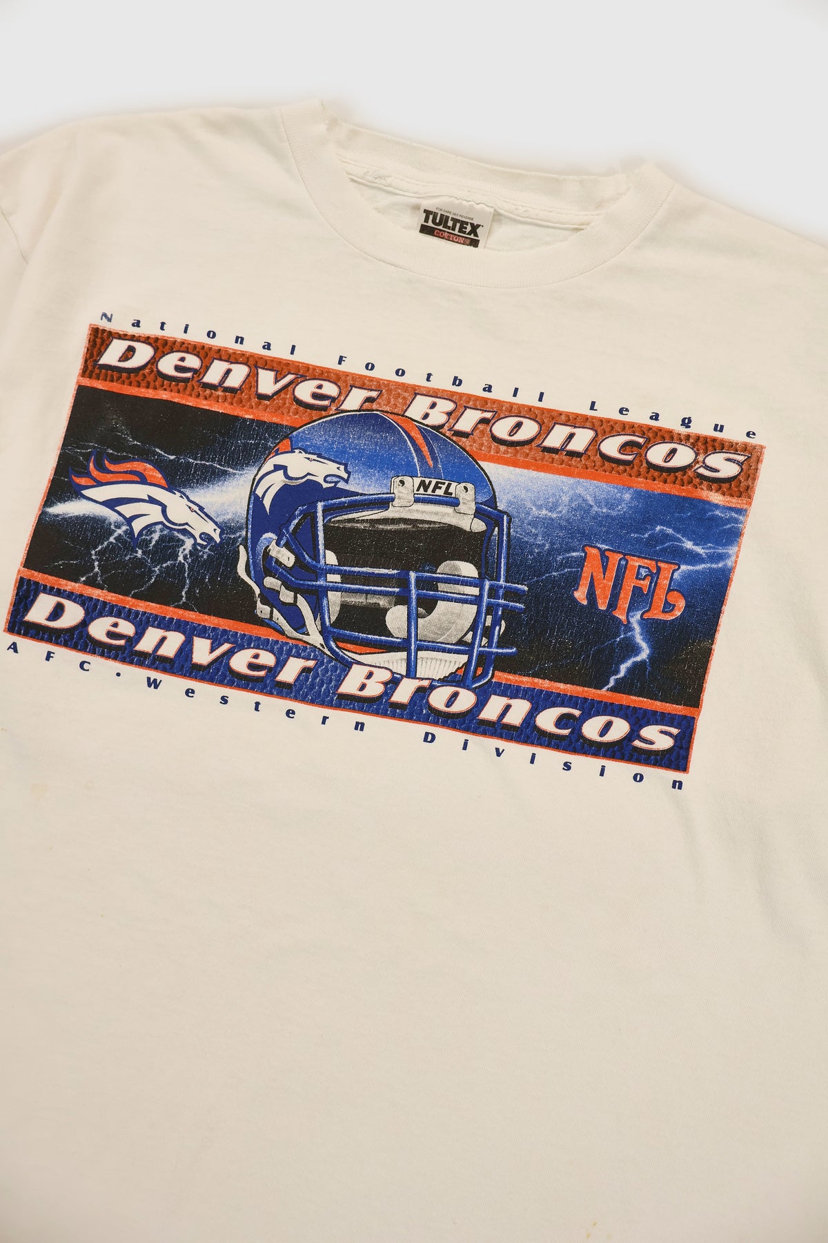 Vintage Denver Broncos Tee Image 1
