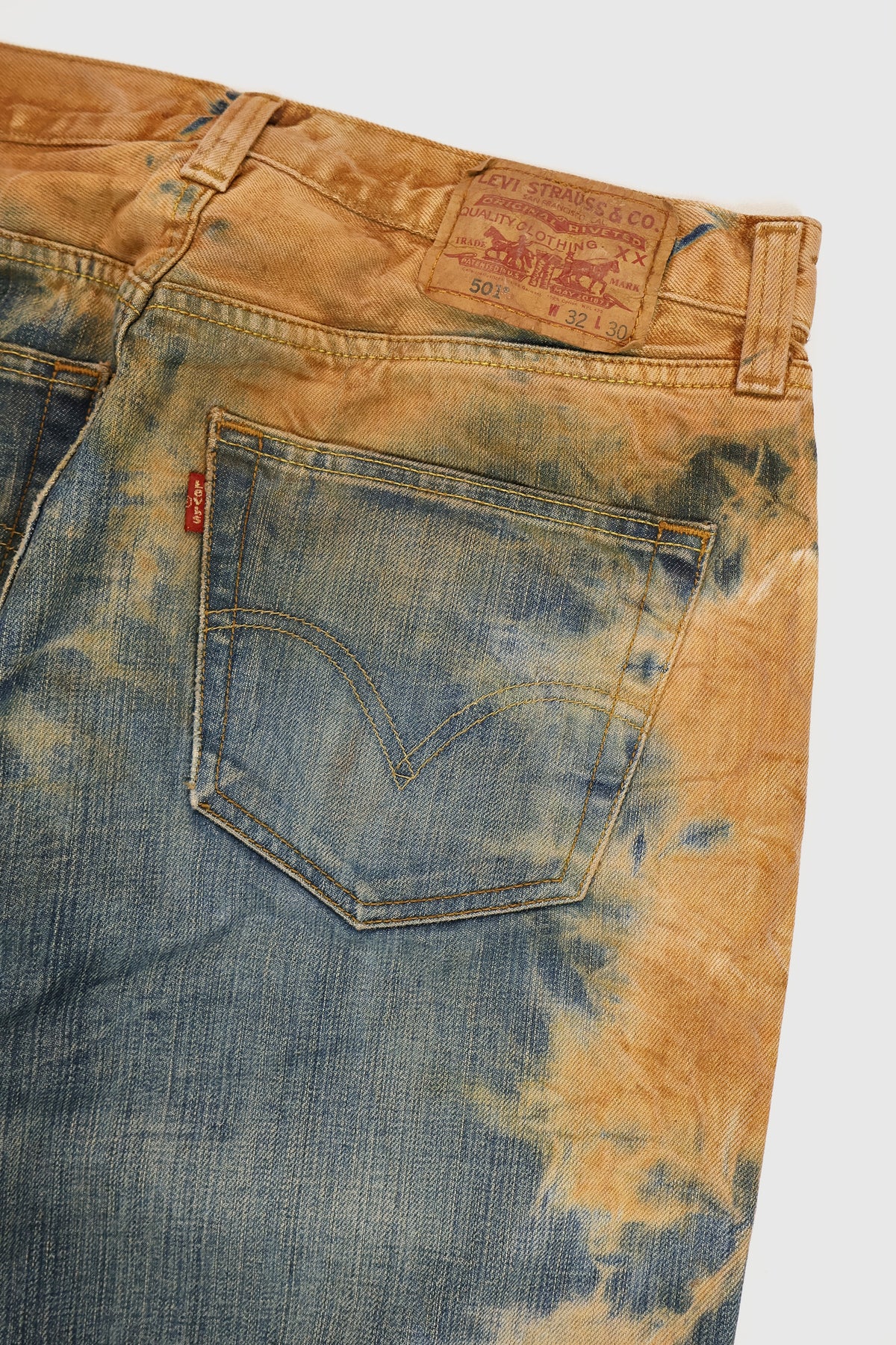 Vintage Levi's 501 Button-Fly Dye Tech Jeans Image 4