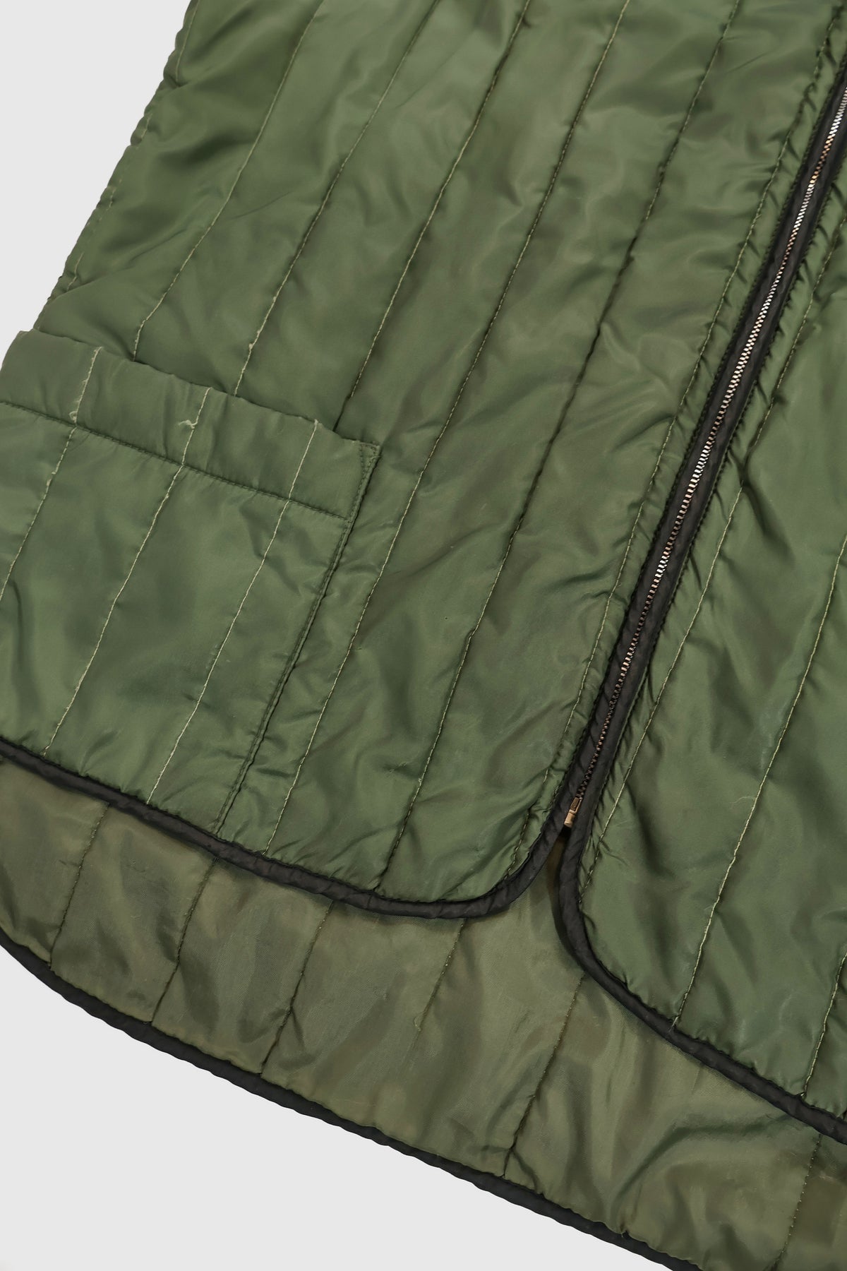 Vintage Full Zip Nylon Vest Image 5