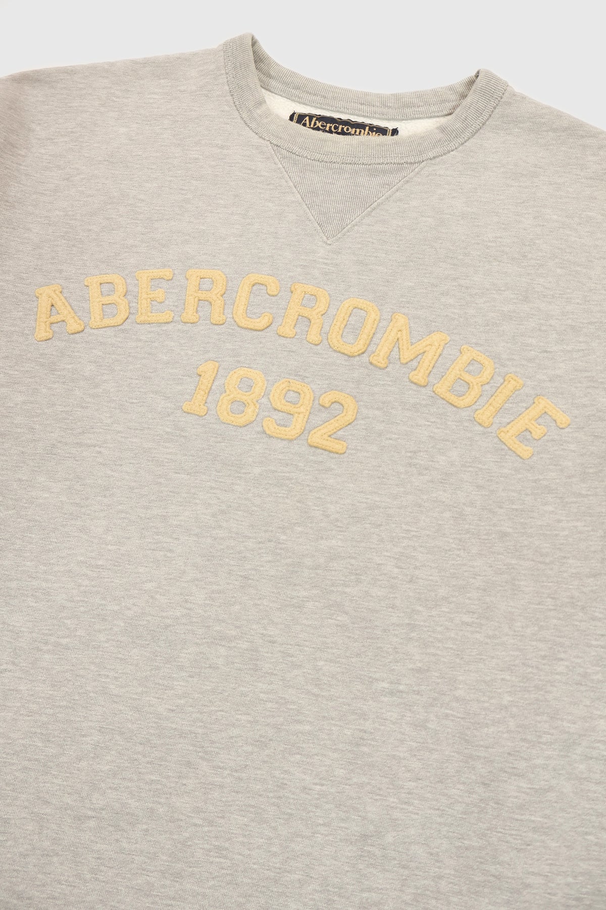 Vintage Y2K Abercrombie & Fitch Crewneck Image 1