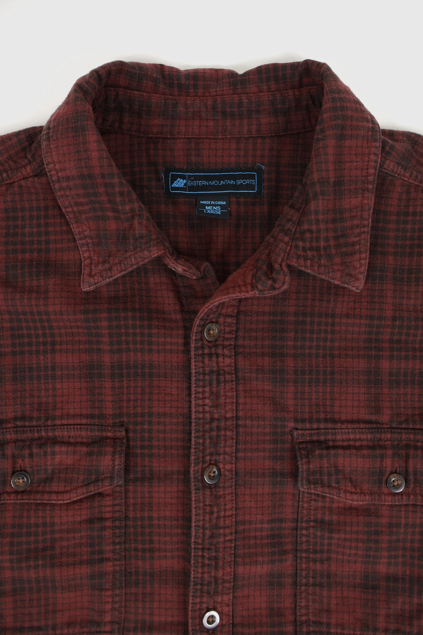 Vintage Eastern Mountain Sports Button-Down Shirt Image 2