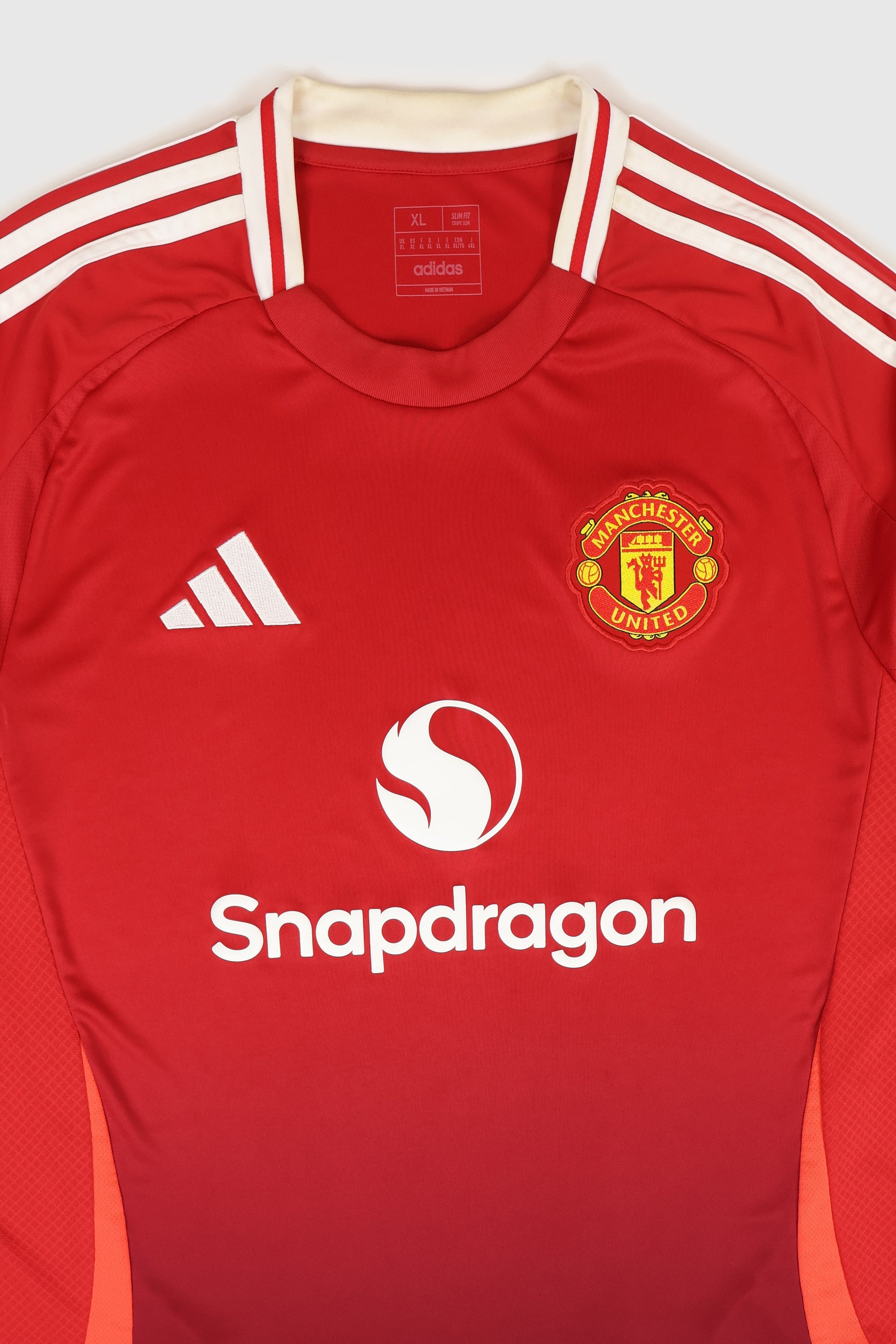 Vintage Manchester United Soccer Jersey Image 1