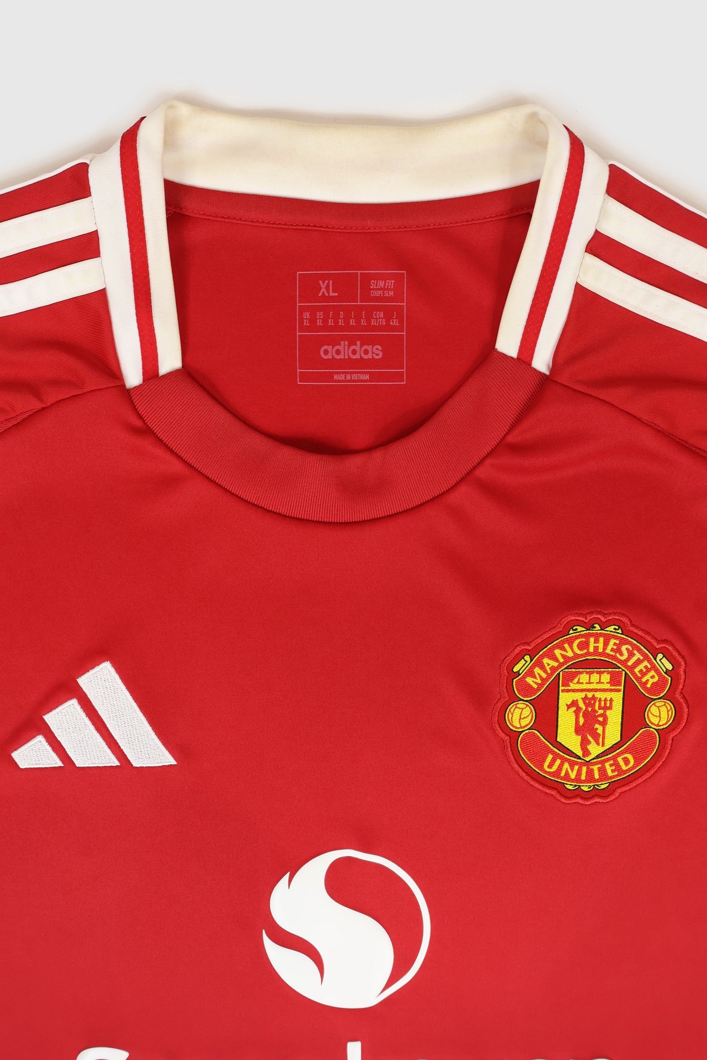 Vintage Manchester United Soccer Jersey Image 2