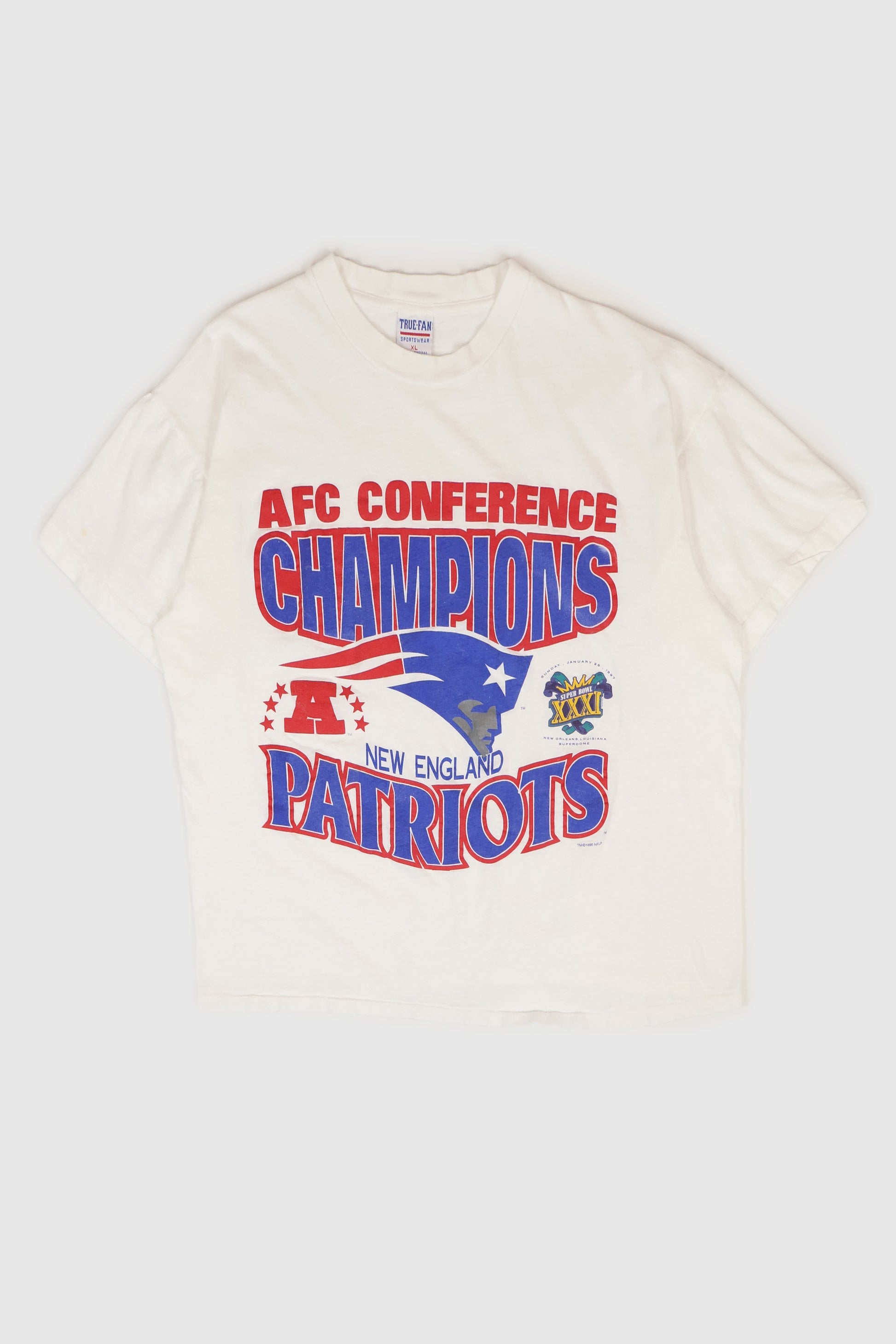 Vintage New Enland Patriots Super Bowl XXXI AFC Champions Tee Image 0
